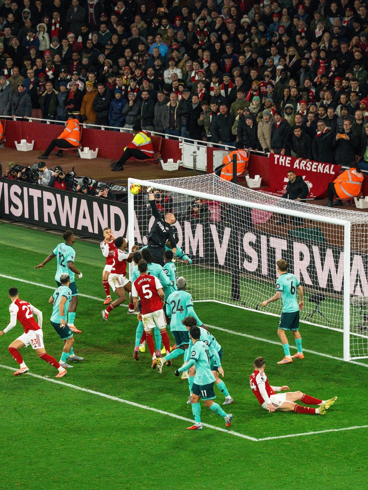 Set piece again ole ole 🎵