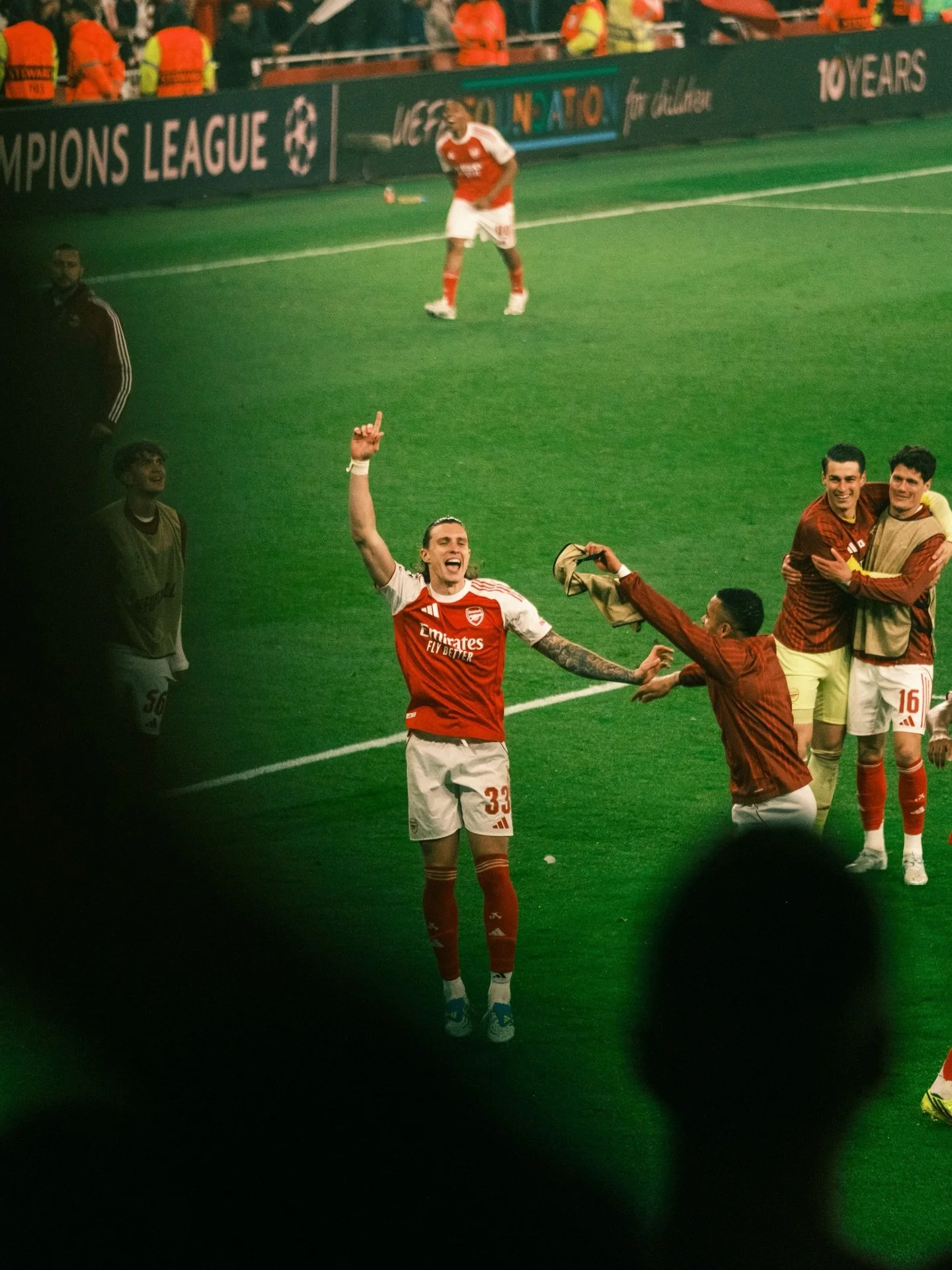 Arsenal fans&hellip; we did it! My heart is so frikkin&rsquo; full!
The fans were f*cking immense tonight 😭😭 and yes, tears were shed!!!!!

One last push for these final few games!
.
. 
UPTHE GUN!!!!!!!!
.
.
#arsenal #championsleague #emiratesstadi