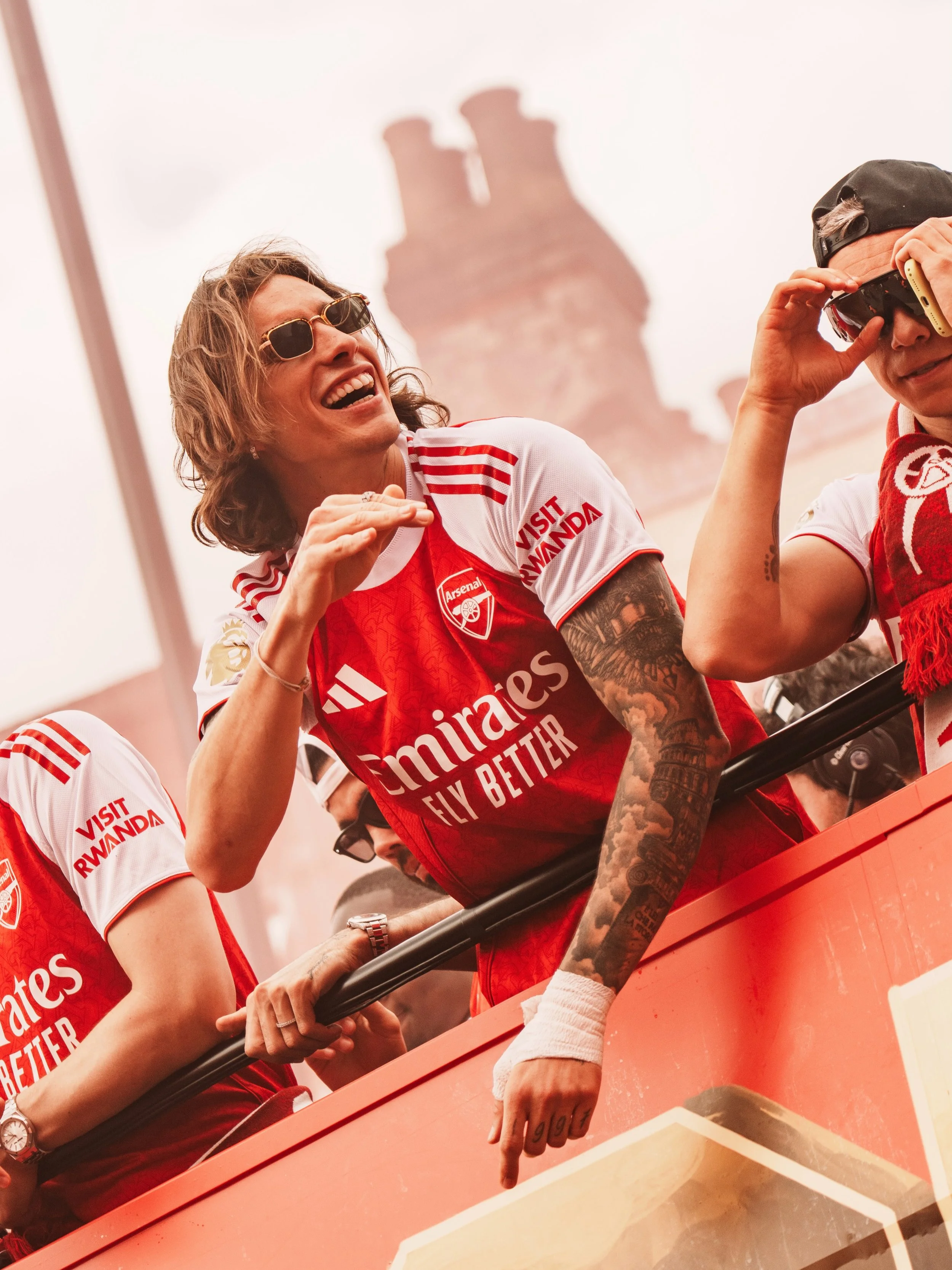 This day ❤️
.
.
Images shot for @arsenal 
.
.
#arsenal #champions #arsenalphotos #lowernorthbank