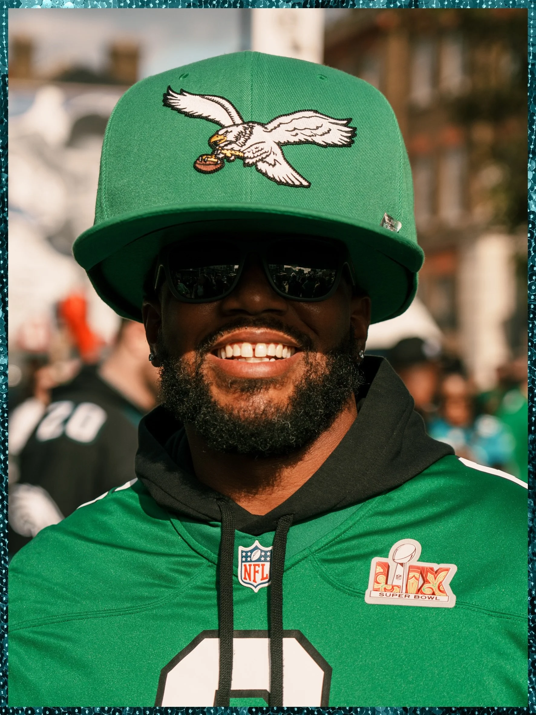 Had an absolute blast on Sunday, shooting fan content for the @philadelphiaeagles 🦅 

NFL fans certainly know how to have a great time!
.
.
#NFL #NFLUK #eagles #gobirds