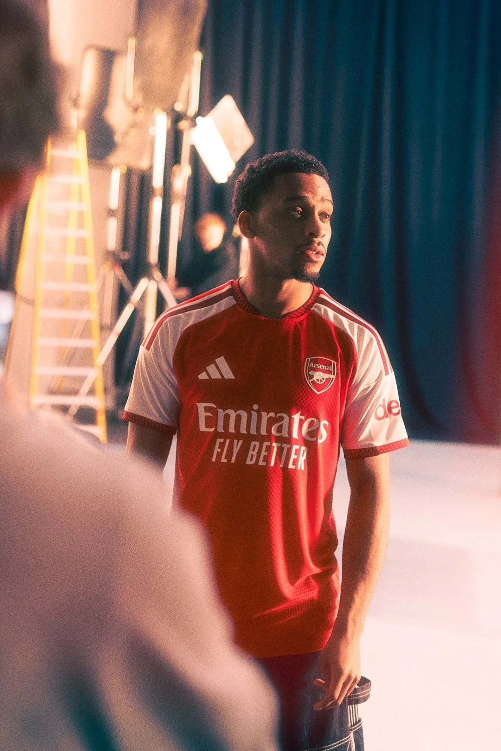 ARSENAL-26-27-HOME-KIT-LAUNCH-BTS-0880.jpg