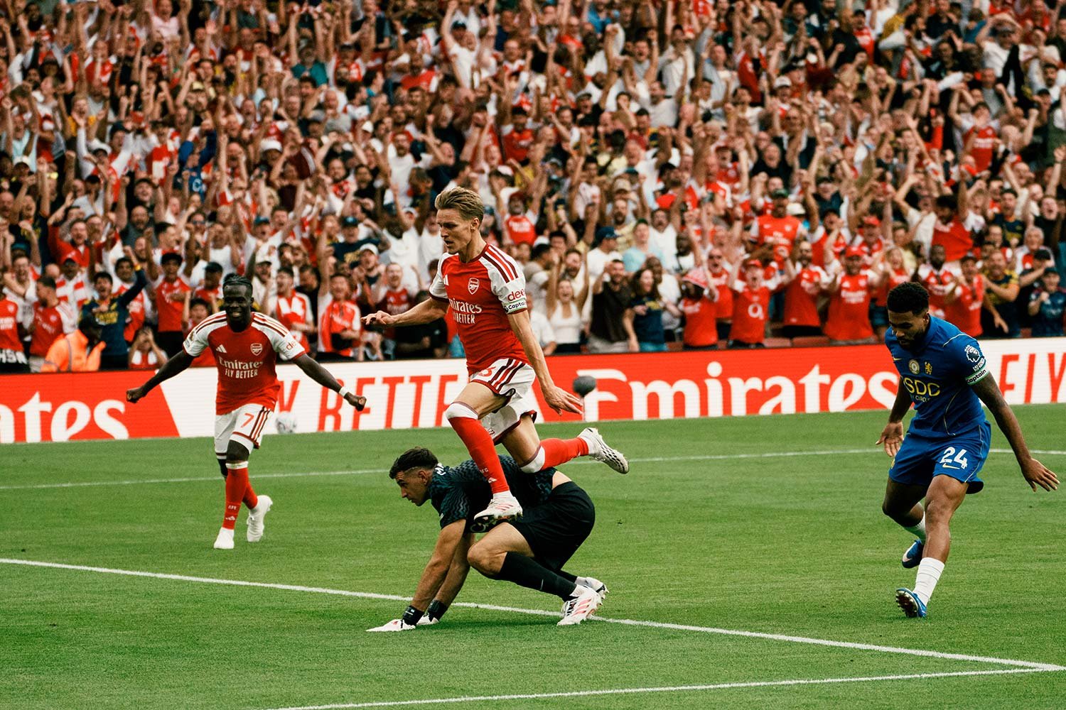 CHARN-ARSENAL-V-CHELSEA1744.jpg