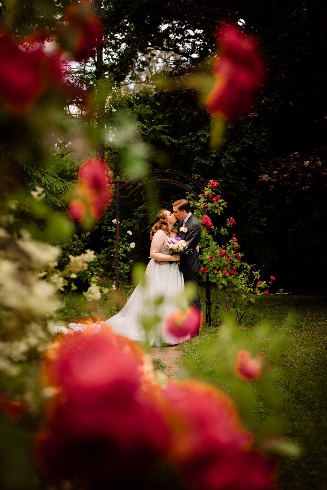 Hääkuvaus Mustion linnassa.