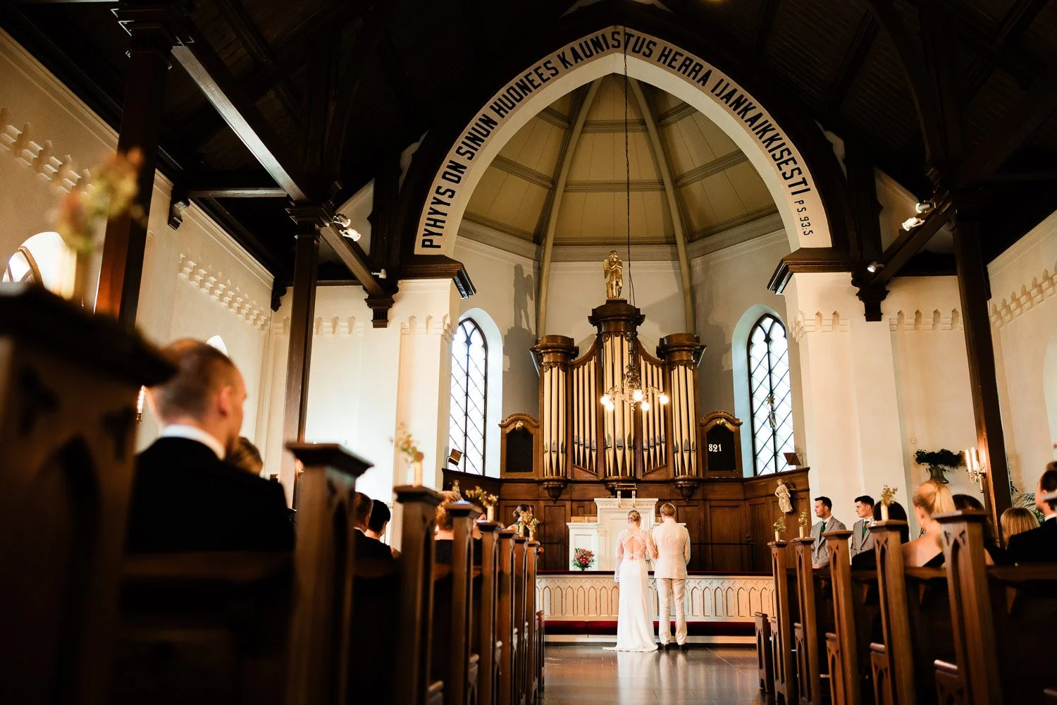 Vihkiminen Finlaysonin kirkossa.