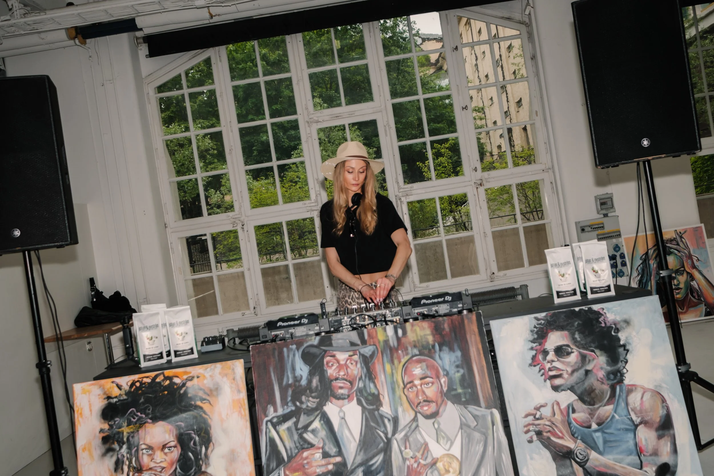 The Coffee Party_02.jpg