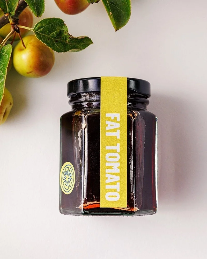 π Full apple season here at Fat Tomato π
Our crabapple trees are heavy with fruit – golden Butterball, pink-red Laura, and the wild Irish hedgerow variety. We’re busy in the kitchen making small-batch jellies in copper pots, bright, ta