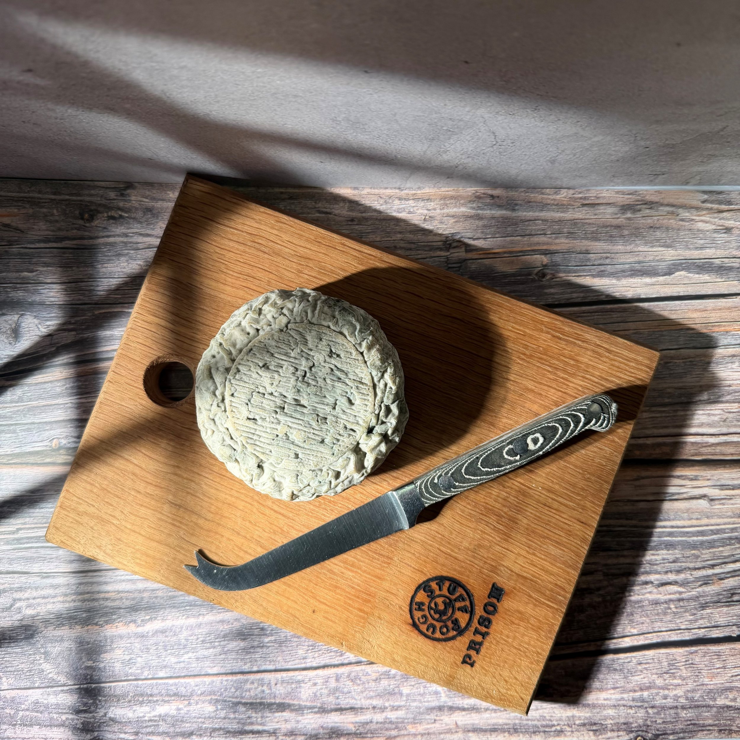 HERO CHEESE Royal Basset Blue