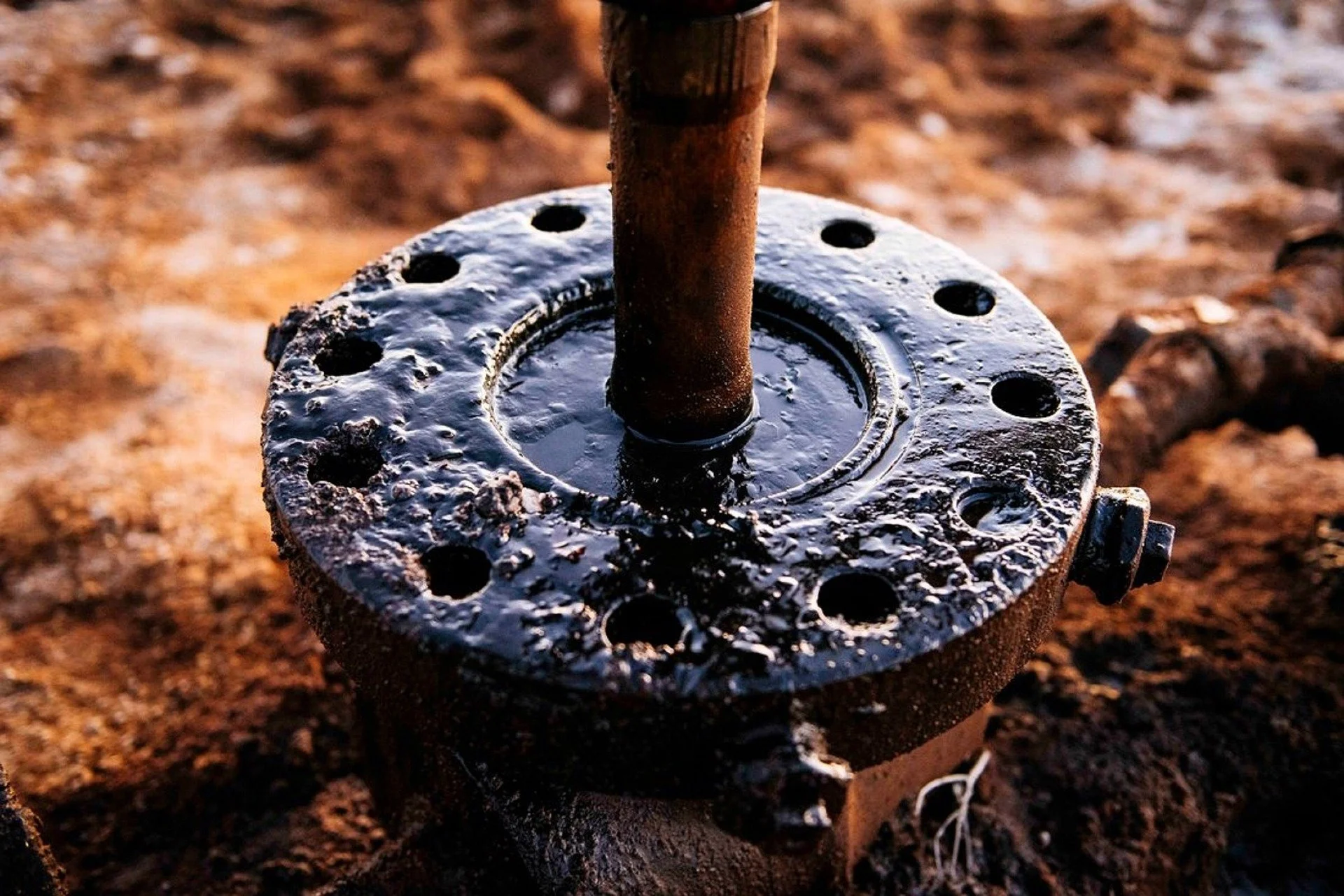 Oil or Spoil? The Middle East Again