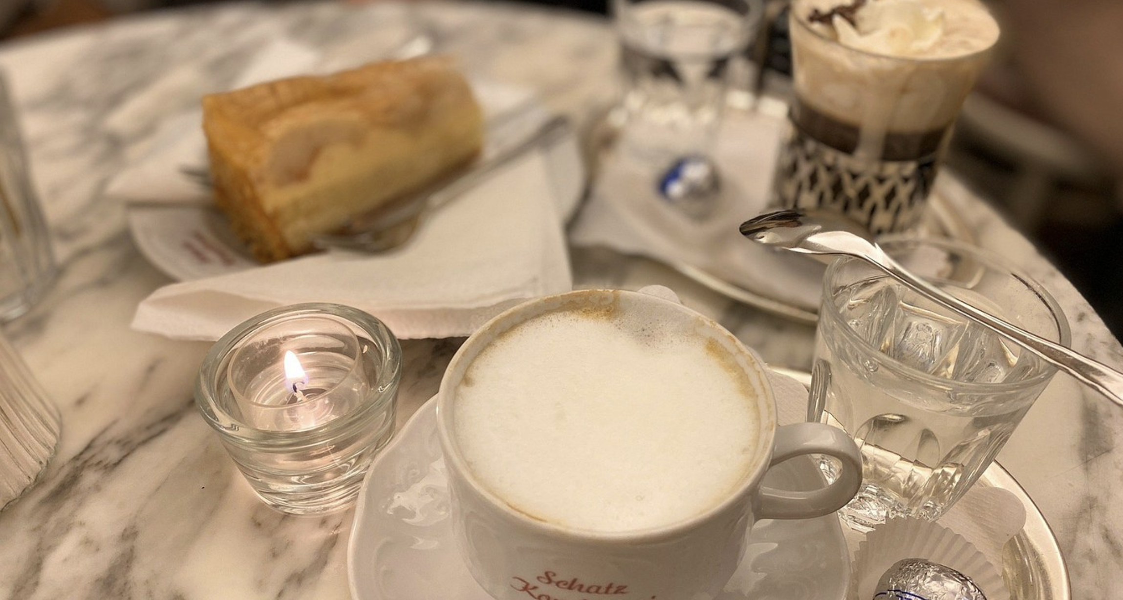 Schatzi Cafe Salzburg.png