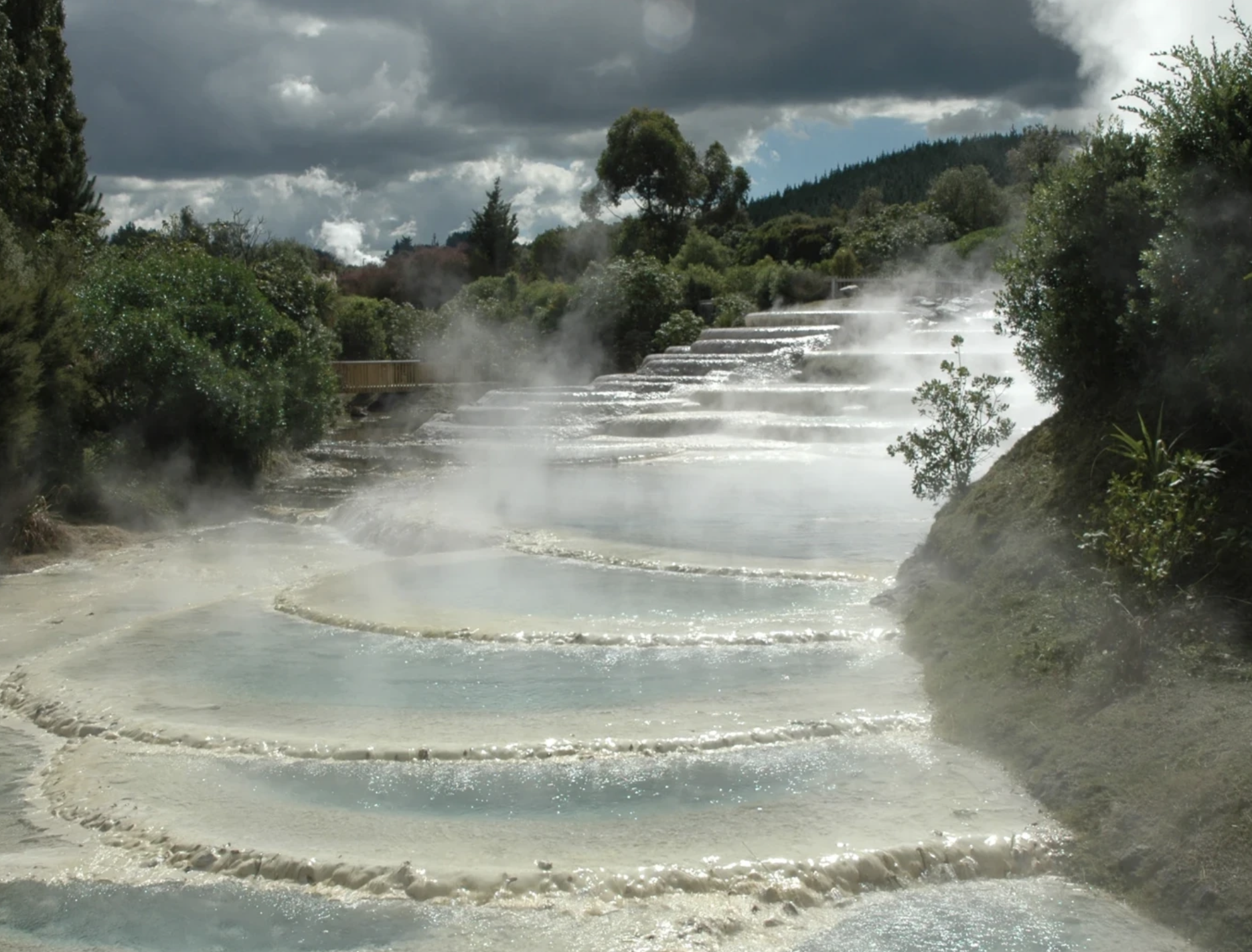 Wairakei Silica Terraces.png