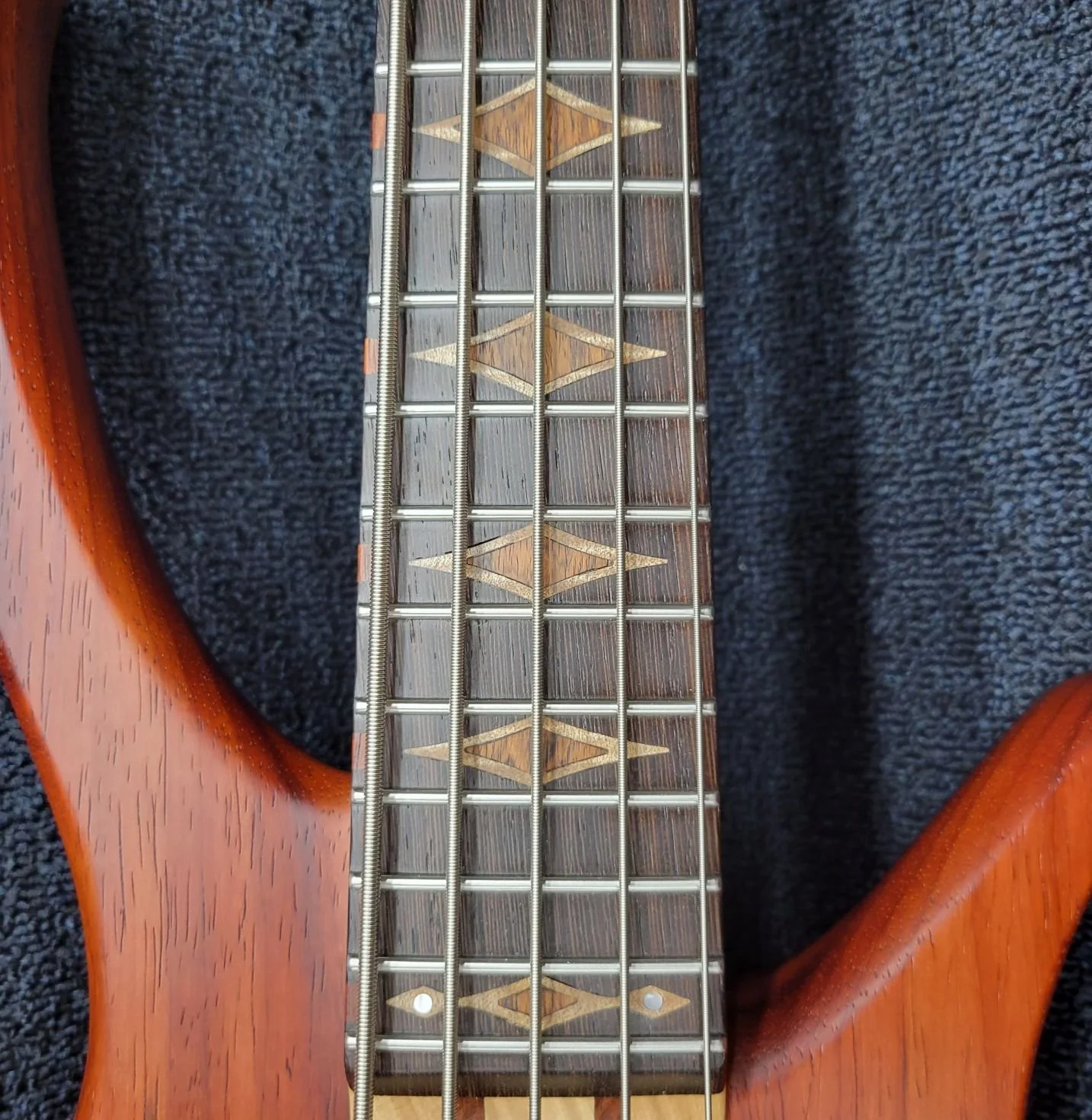 Custom fingerboard inlay design