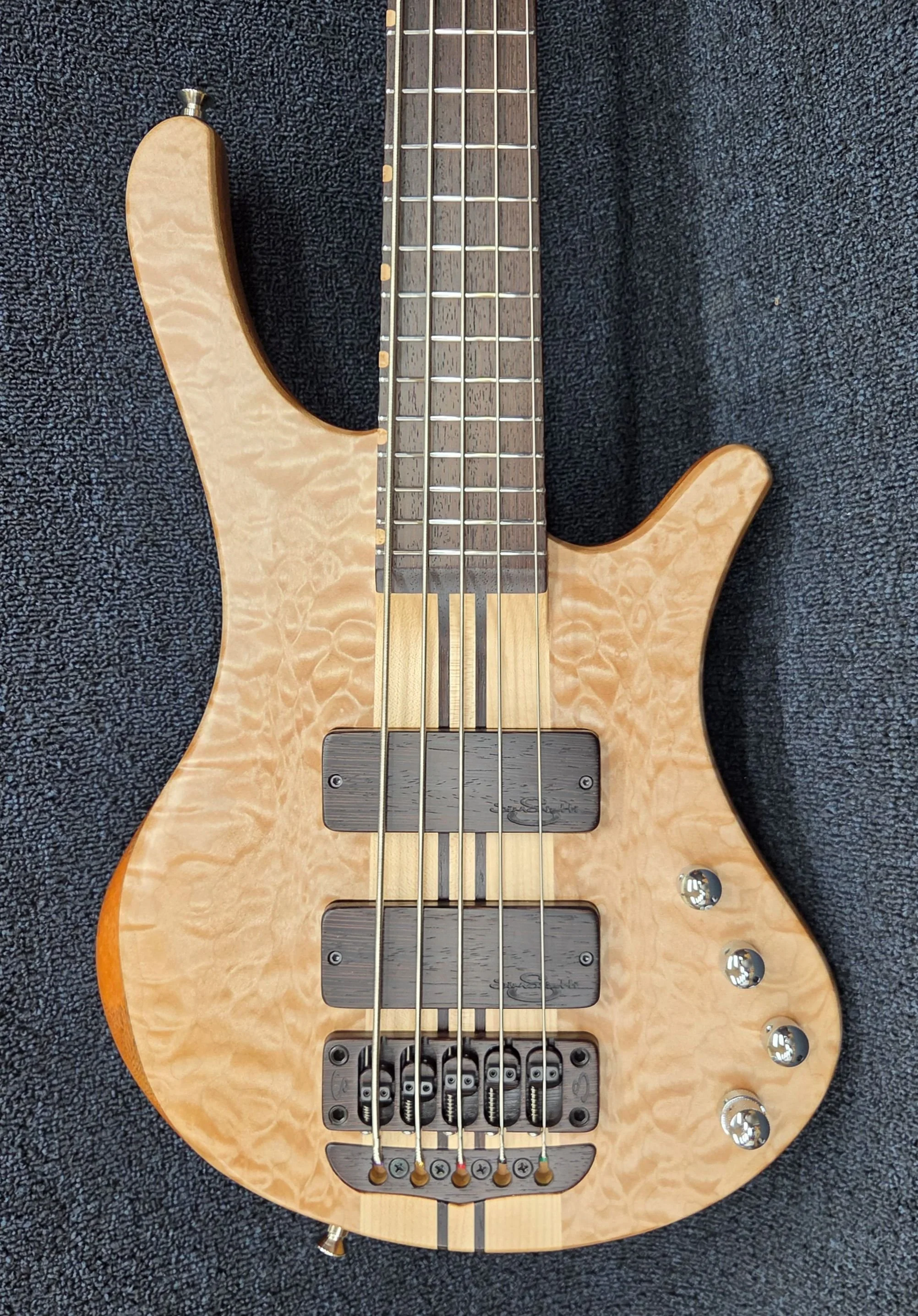 Quilted Maple top with Wenge Components