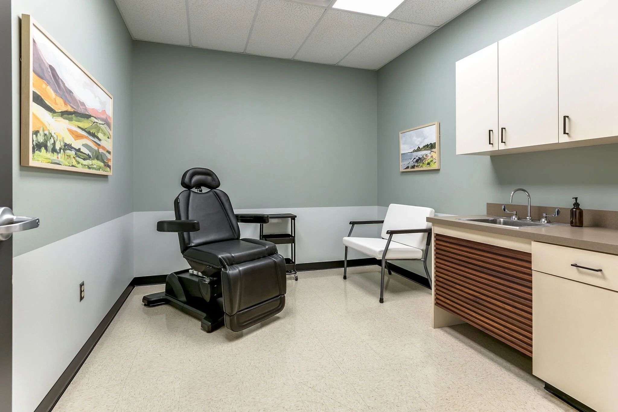 sh2309221-2027 1.jpg