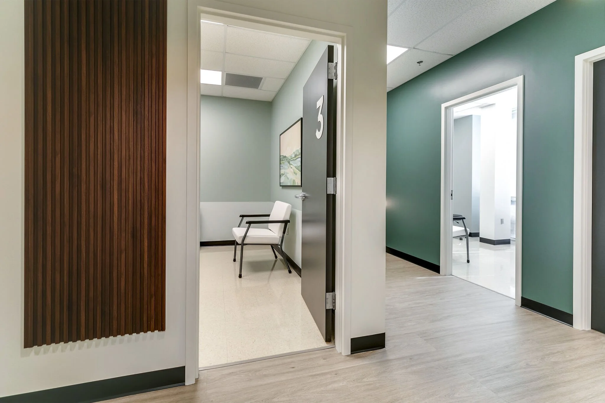 sh2309221-2029 1.jpg