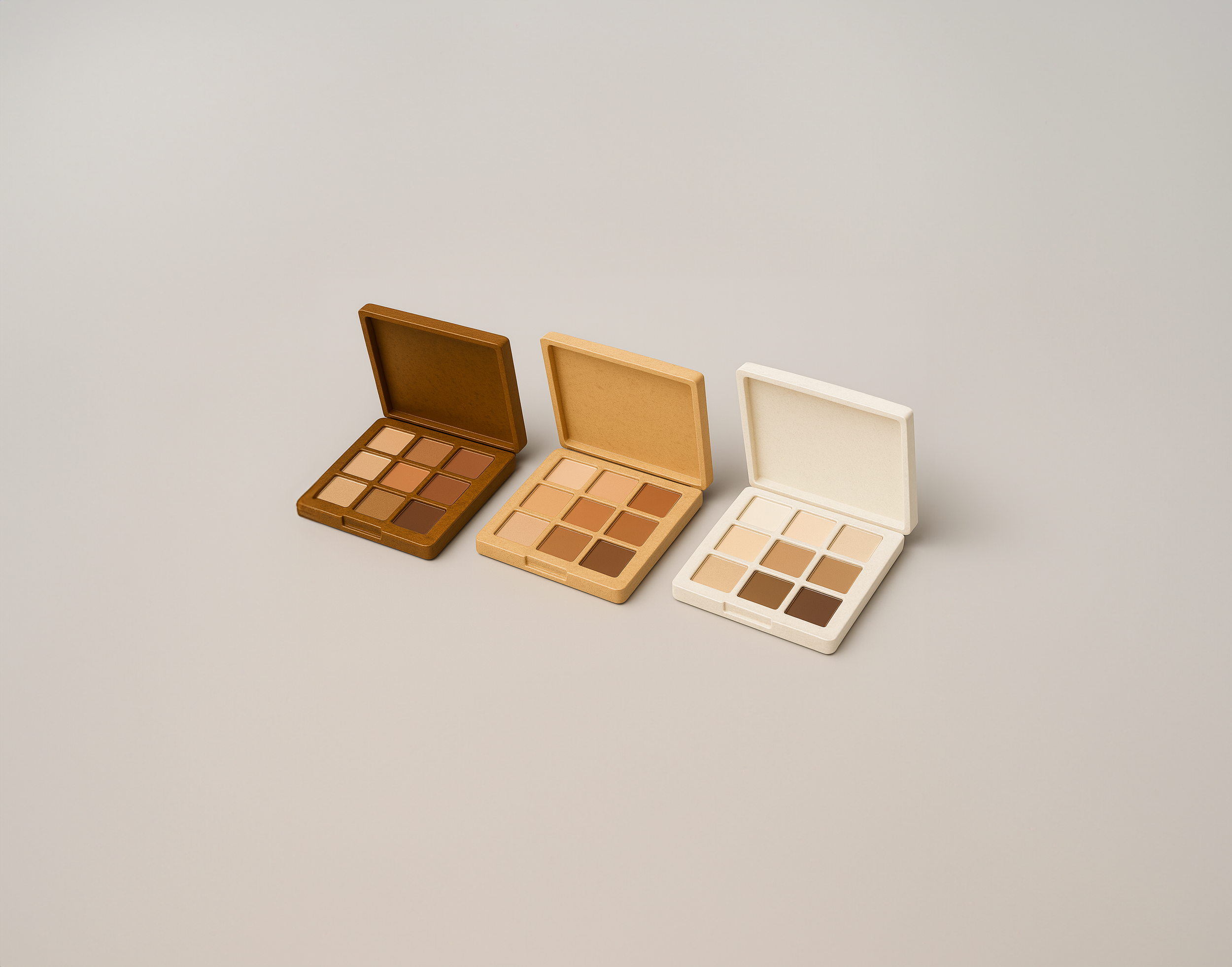 Cosmetic compact tray made of Solinatra