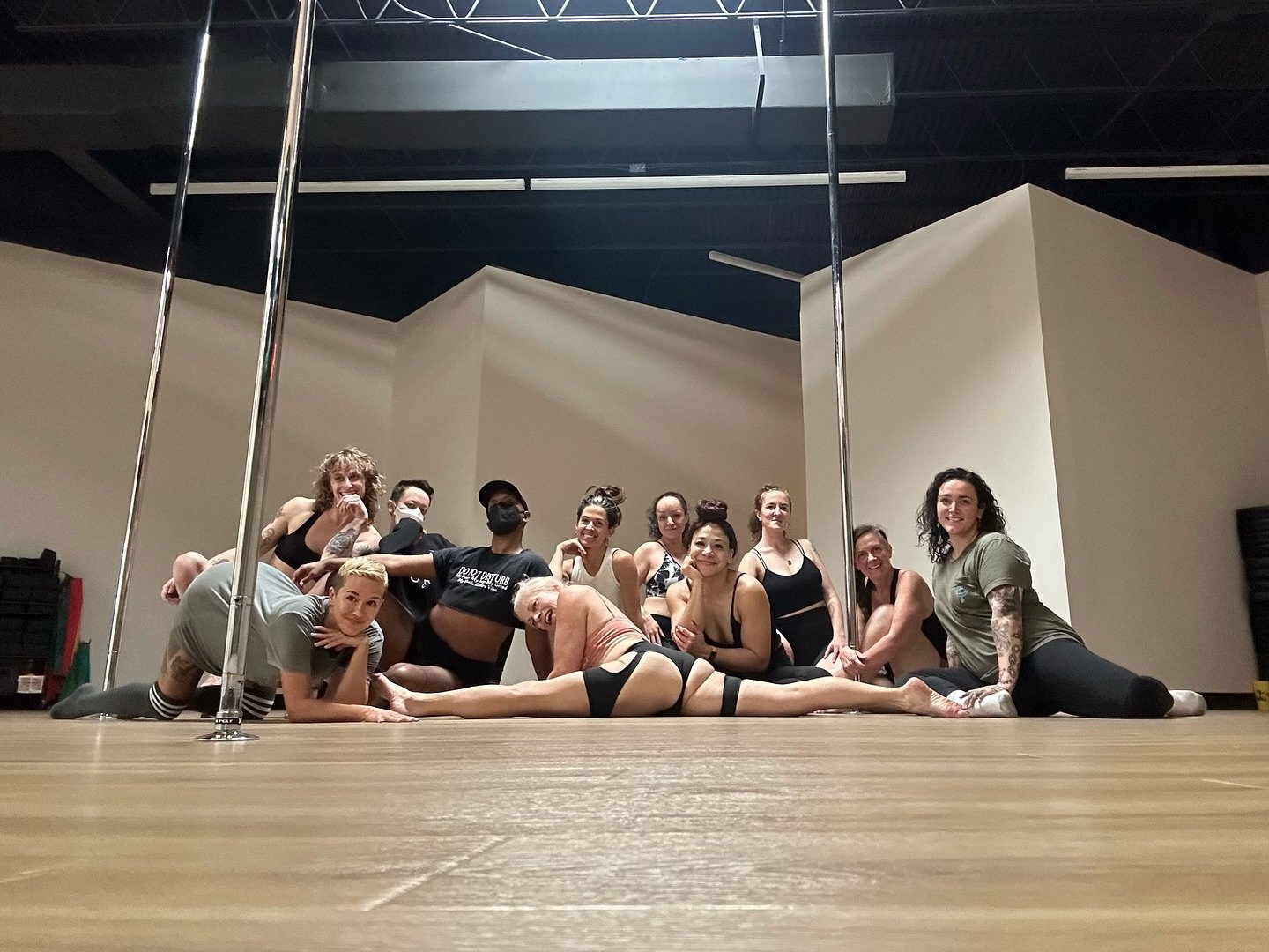We had the immense privilege to host the one and only Carmine Black for two workshops at SFPA 👑 Thank you @carmineblackdance for sharing with us your invaluable knowledge and approach to movement!