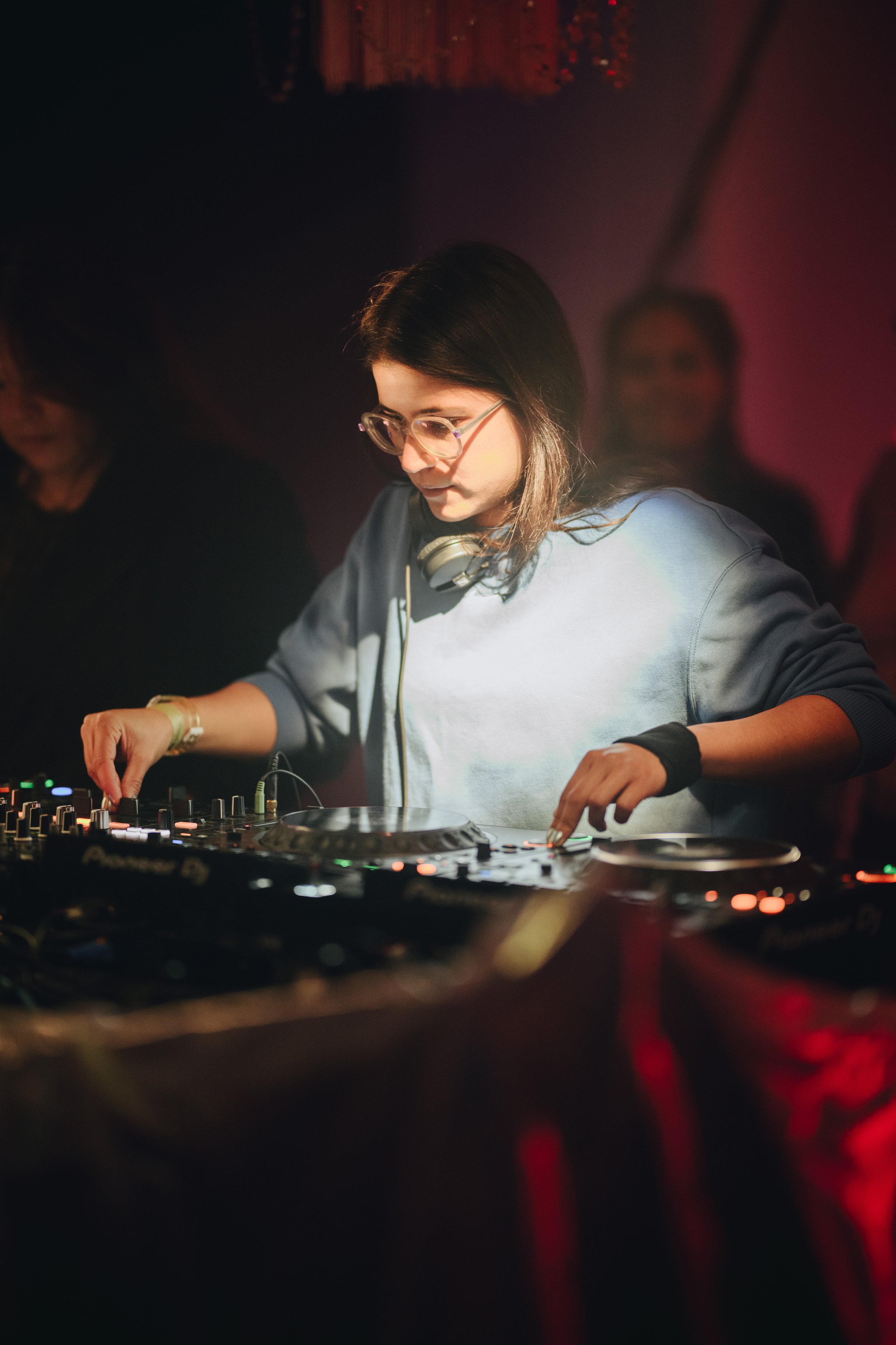LinaPary_PinkJuicyClub_LaBâtie_Kugler_SébastienMoritz_20240914_HD-8.jpg