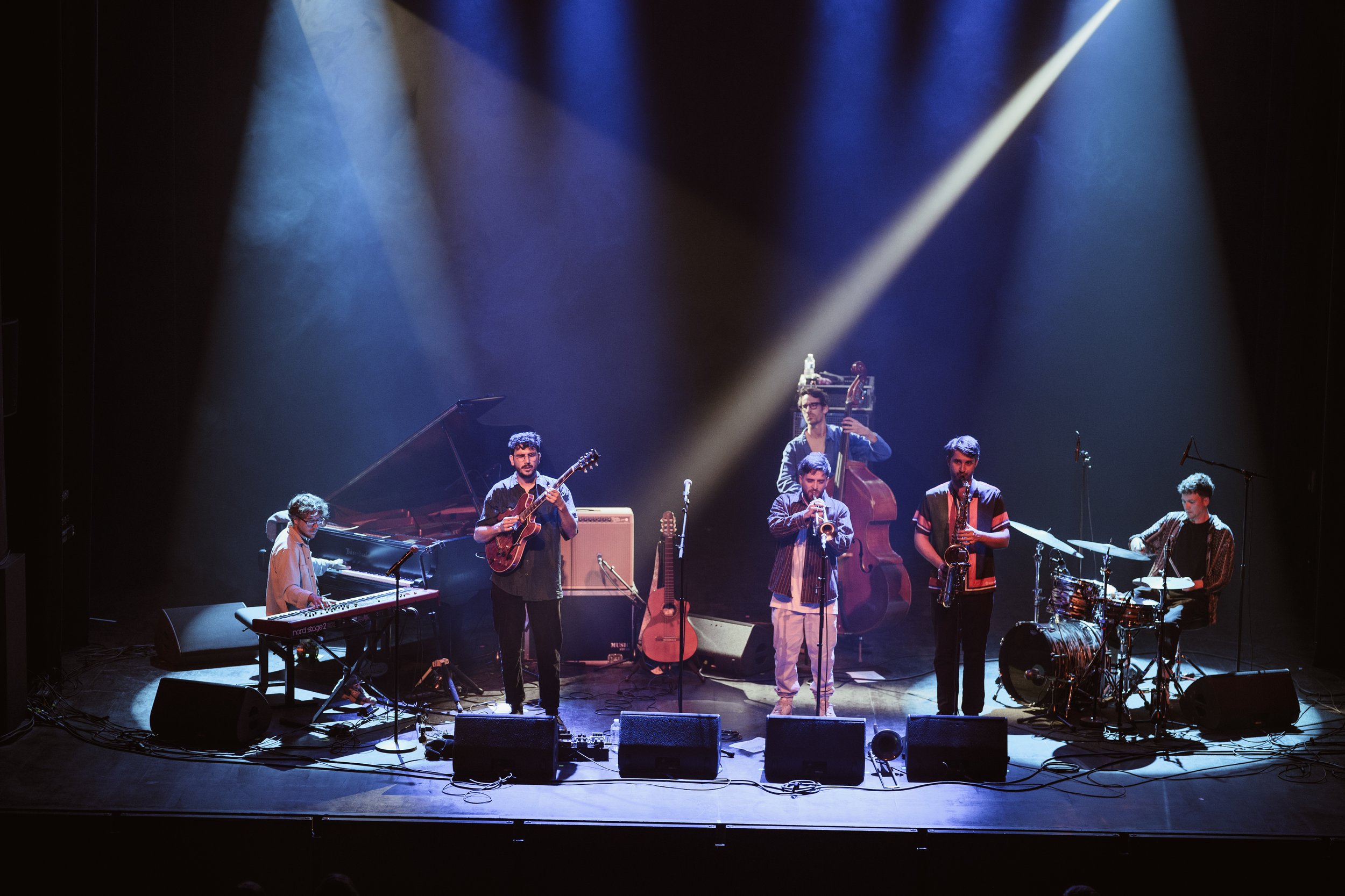 EspumaAntigua_LouisMatuteLargeEnsemble&GabiHartmann_LaBâtie_Alhambra_SébastienMoritz_HD-16.jpg