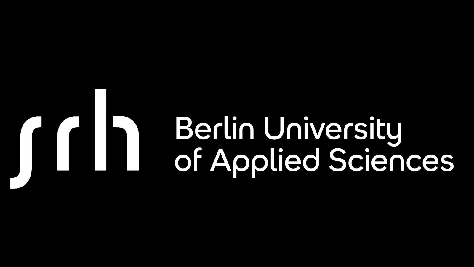 Logo der SRH Hochschule Berlin auf schwarzem Hintergrund.