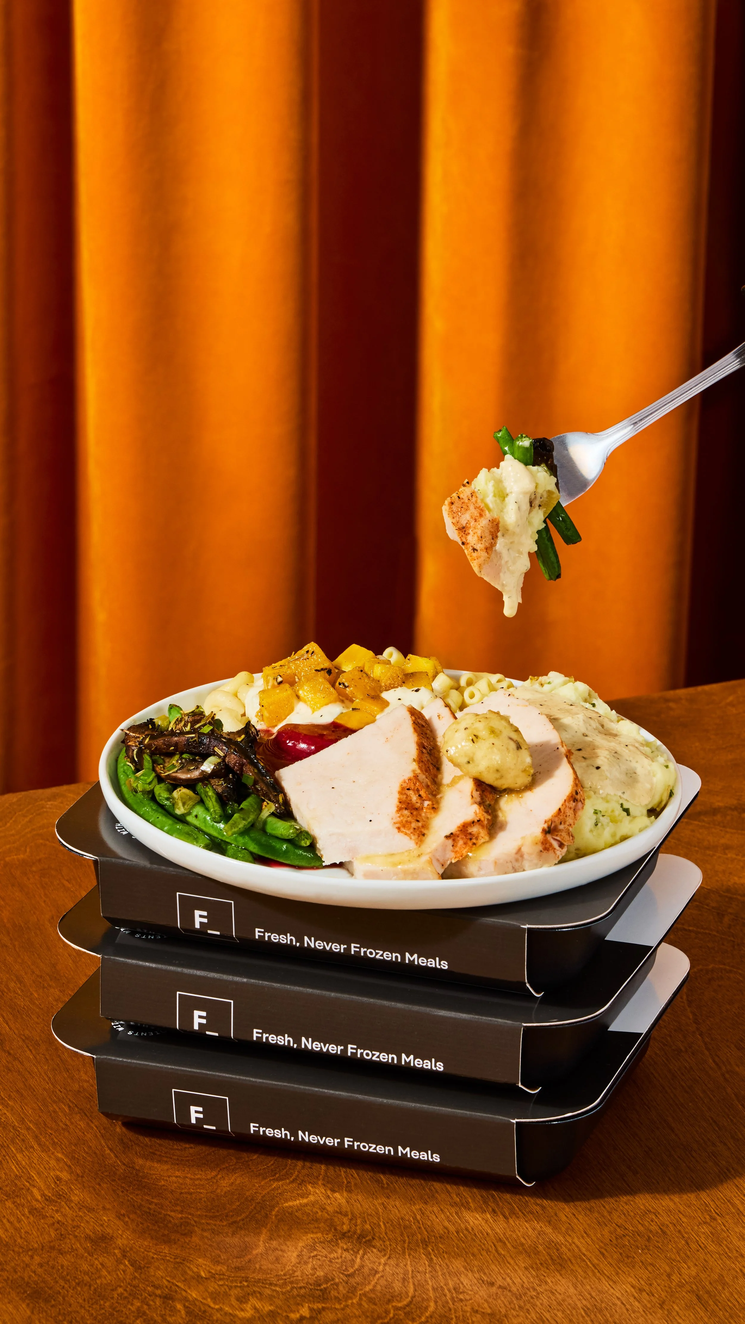 1447299685_FA_Thanksgiving-LTO_2024-09_Shot03.jpg