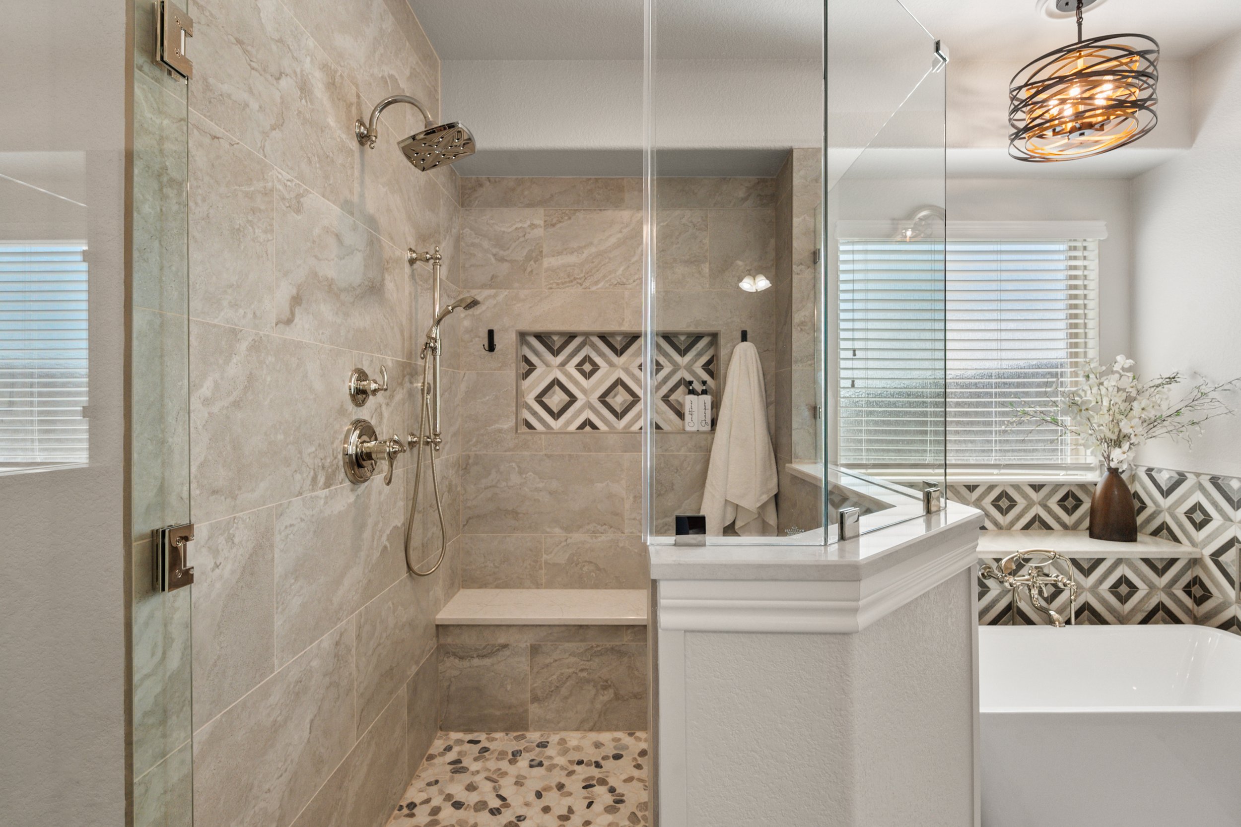 The Diamond Square Bath- Waxahachie, TX