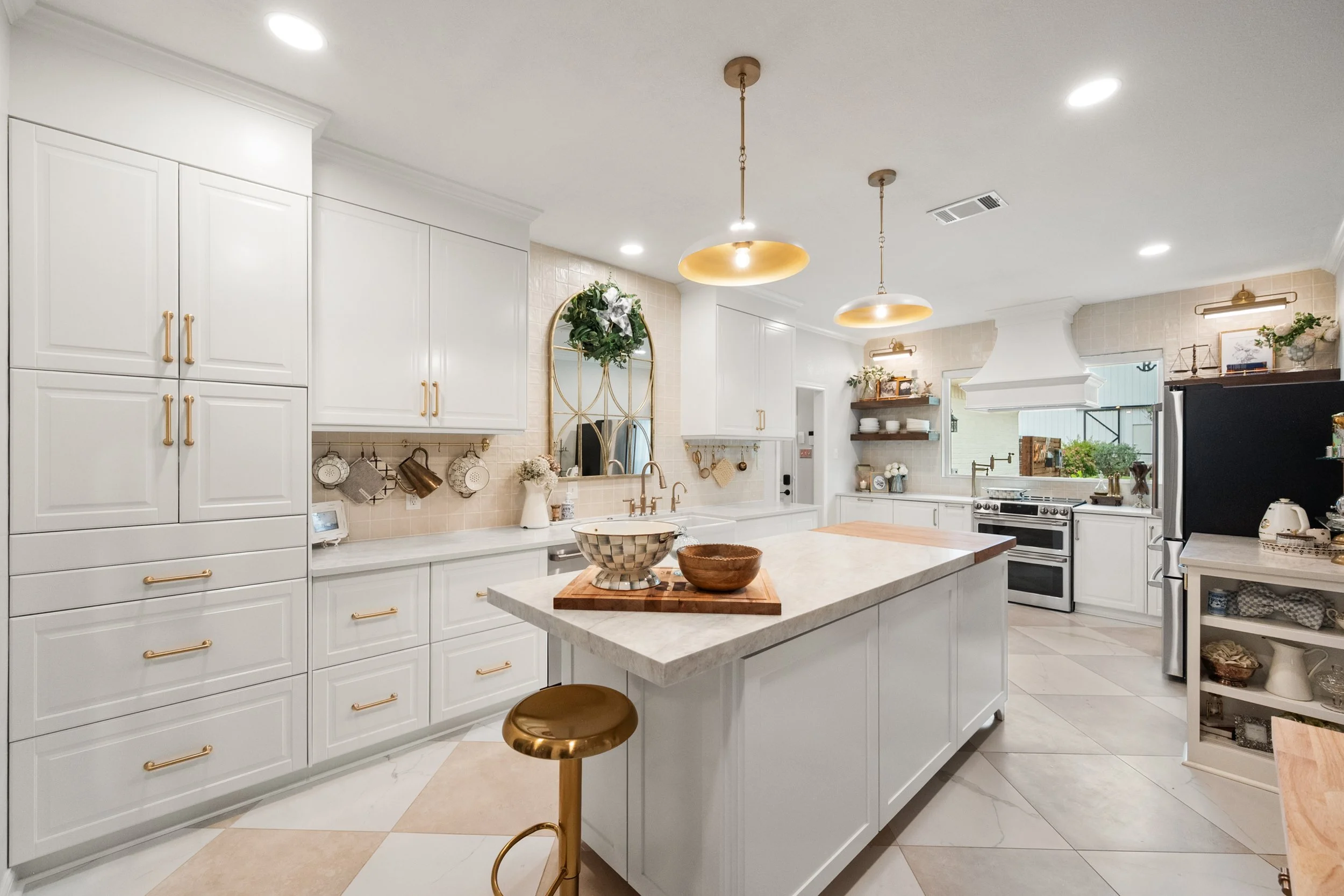 21-3441 Sudith Ln204.jpg