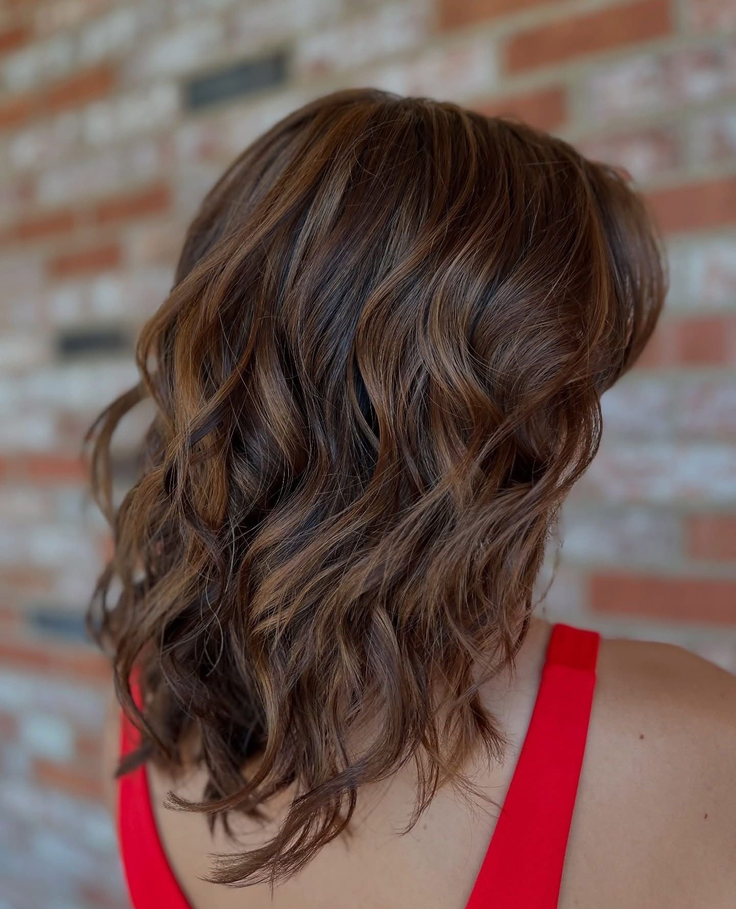 Hair that moves, shifts, and shines from every angle.⁠
⁠
Rich depth, soft contrast, and a blend so seamless it looks natural.⁠
Color by Liv. Always custom, never flat.⁠
⁠
&rarr; Ready for color that turns heads? Book at the link in bio.⁠
⁠
#allnutrie