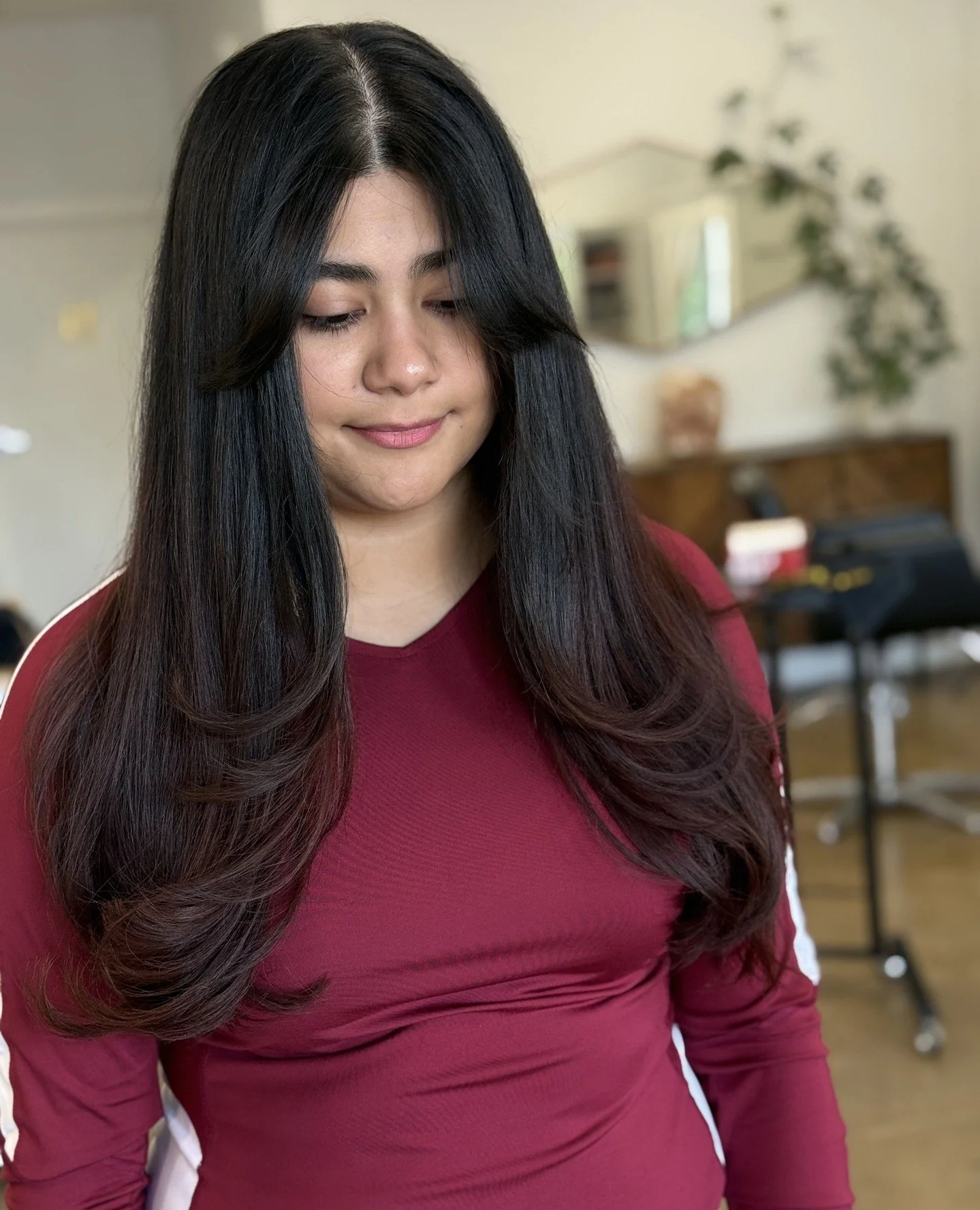 Layers that actually do something.⁠
⁠
Not just shorter pieces.⁠
⁠
Not just movement.⁠
⁠
Real shape.⁠
Real texture.⁠
Real lift without losing length.⁠
⁠
If your hair feels heavy, flat, or one-length tired&hellip; it might be time.⁠
⁠
Hair | Gigi⁠
⁠
Cl