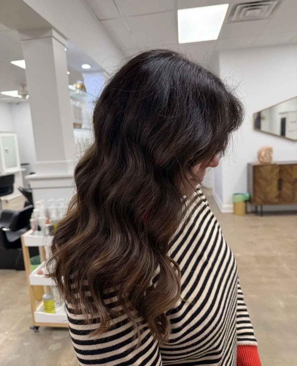 Rich brunette tones with lived in movement and soft shine 🤎⁠
⁠
This is the kind of color that grows out beautifully and feels effortless from every angle.⁠
⁠
If you want dimension without the upkeep, this is your sign.⁠
⁠
Book your color refresh and