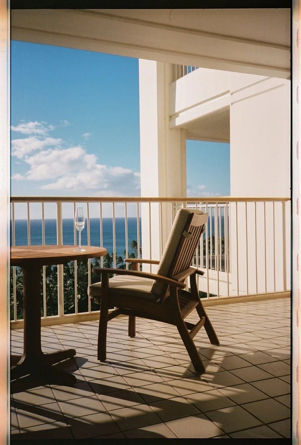 FebMar2023-PaigeOwen-Oahu-Film-0185.webp