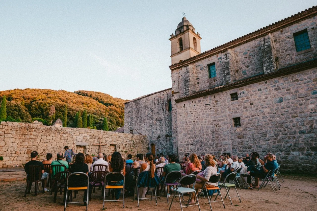 Prunu Sainte-Lucie-7 - Grande.jpeg