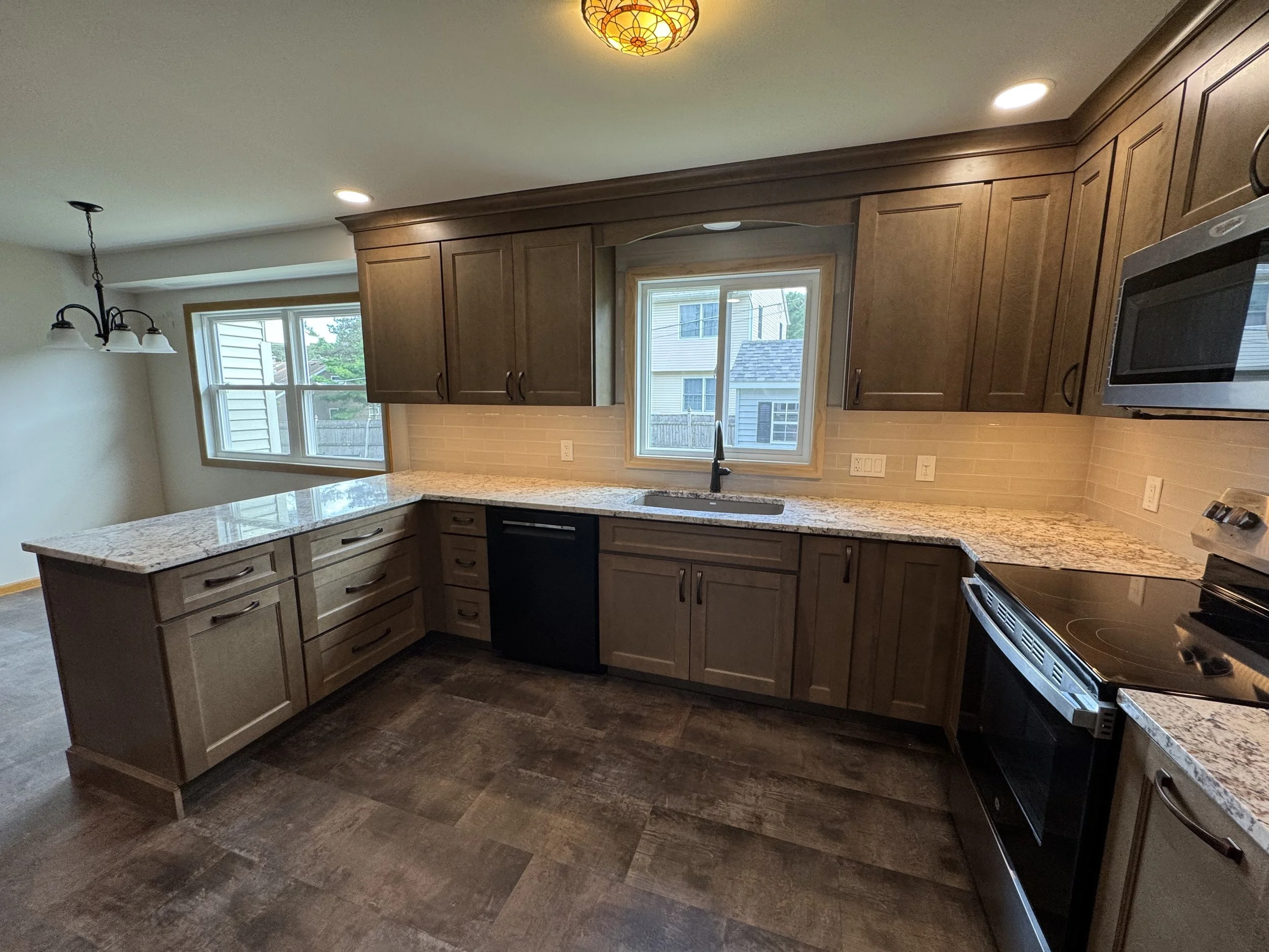 Kitchen Remodel - Spring 2025 - legend cabinetry, MSI Granite countertop, Provenza MaxCore LVT flooring 