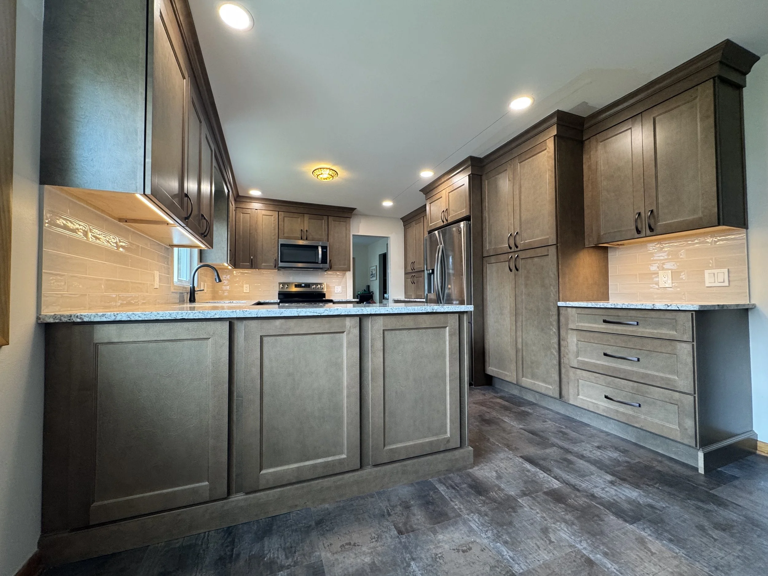 Kitchen Remodel - Spring 2025 - legend cabinetry, MSI Granite countertop, Provenza MaxCore LVT flooring 