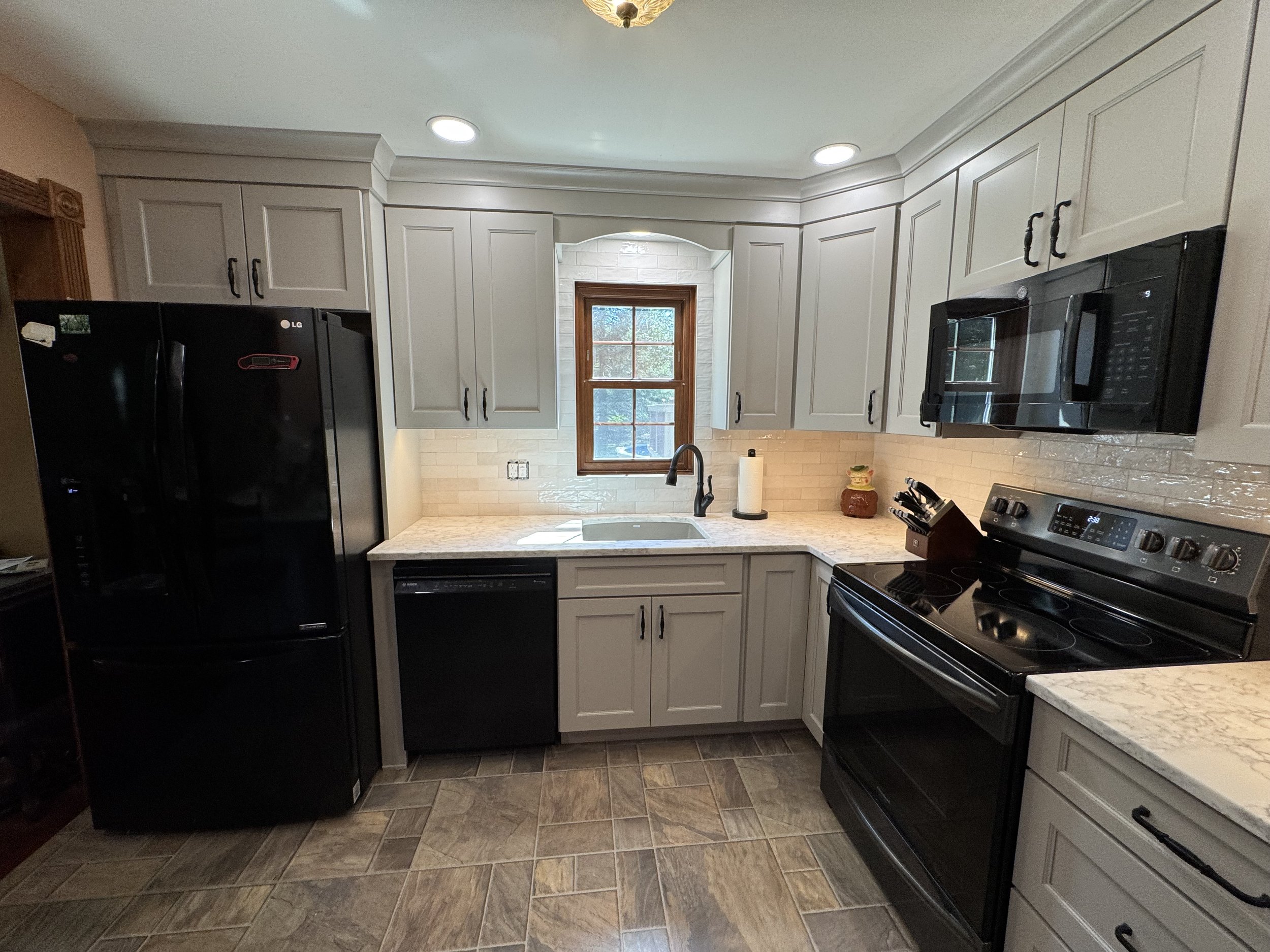 Kitchen Remodel - Summer 2025 - Legend Cabinetry, MSI Quartz, Wellfleet Tile Backsplash, Blanco Sink
