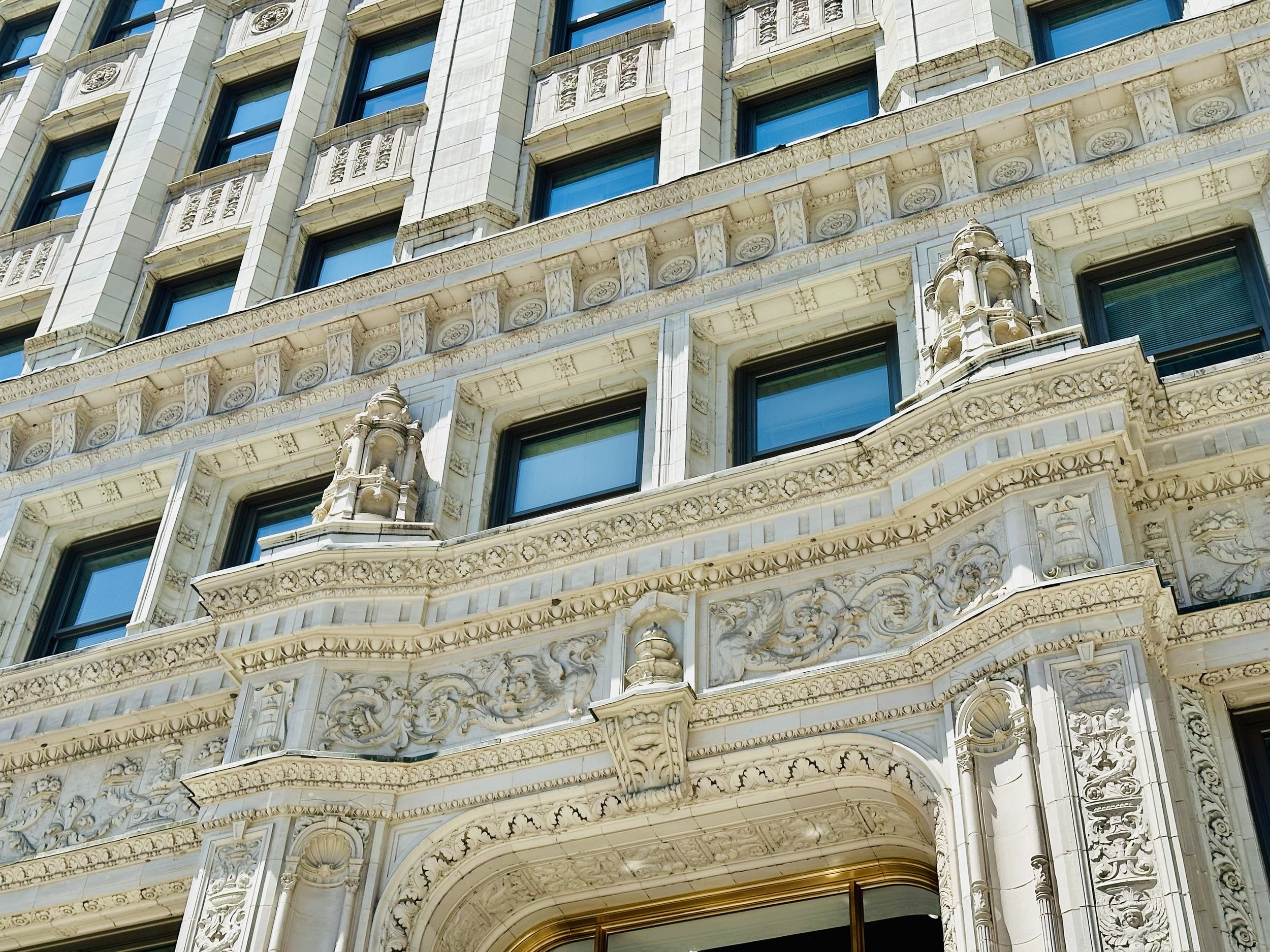 Wrigley Building façade (glazed terra cotta)