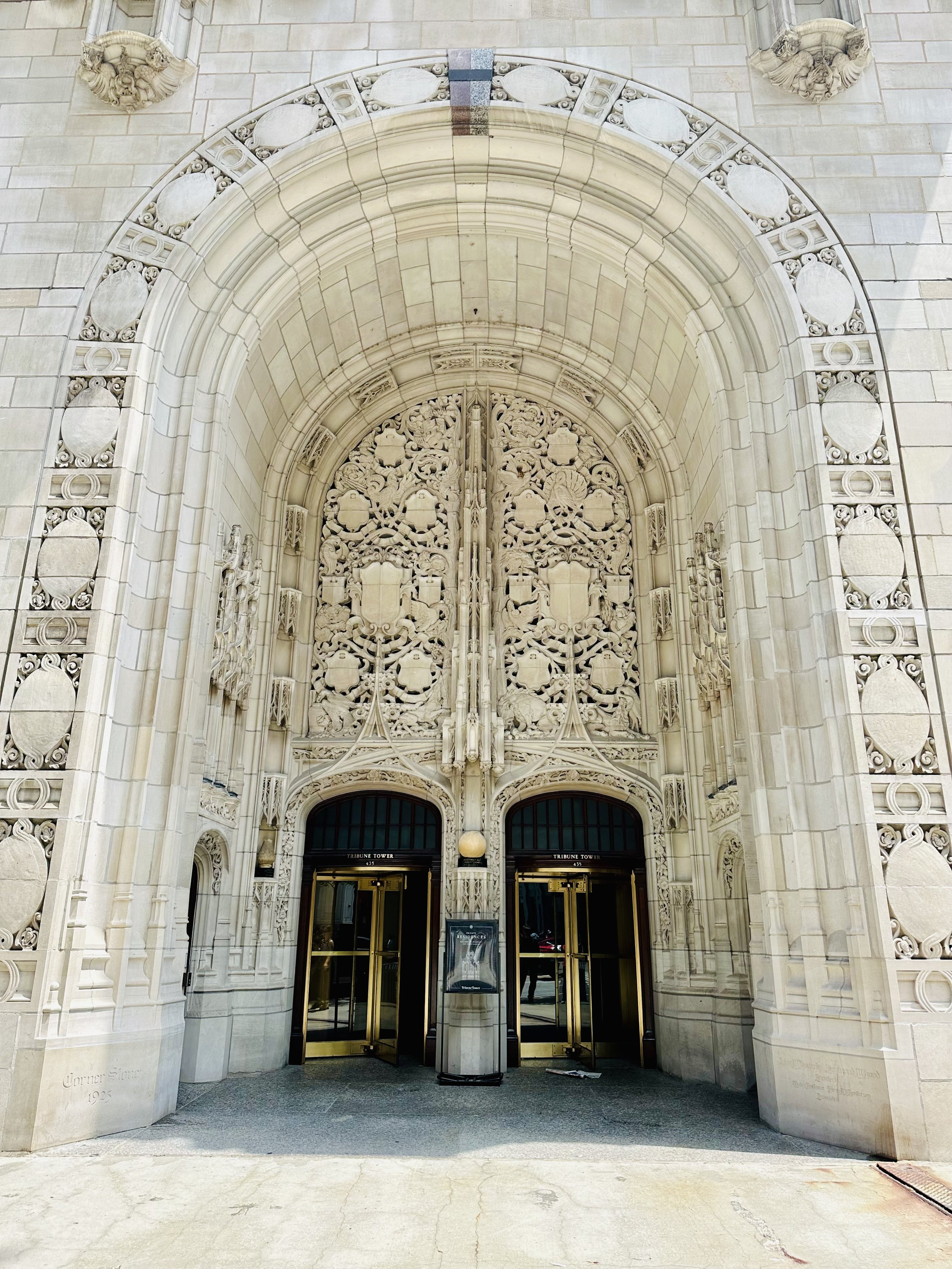 Tribune Tower façade (Indiana limestone)