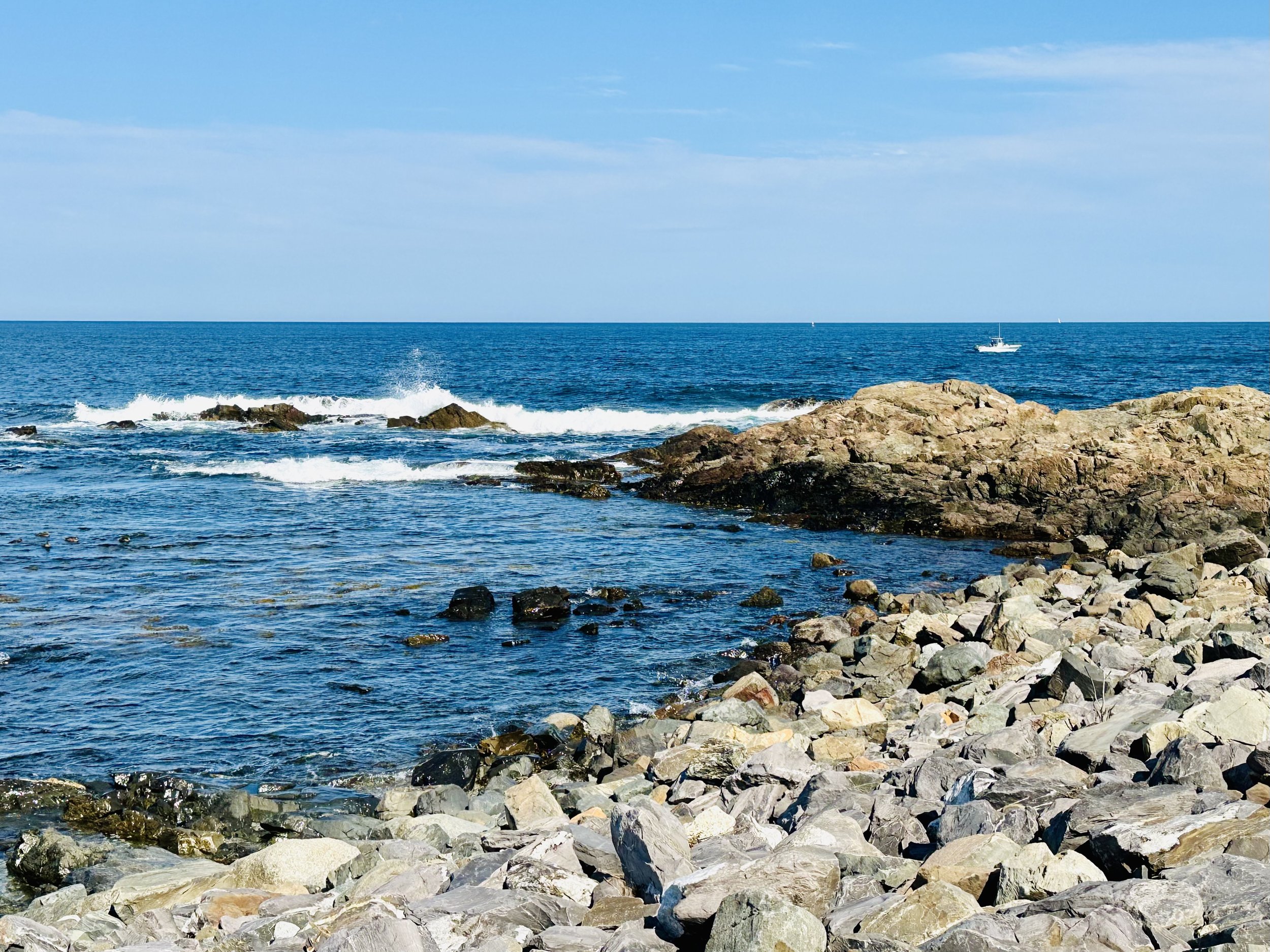 Rocky beach along Marginal Way