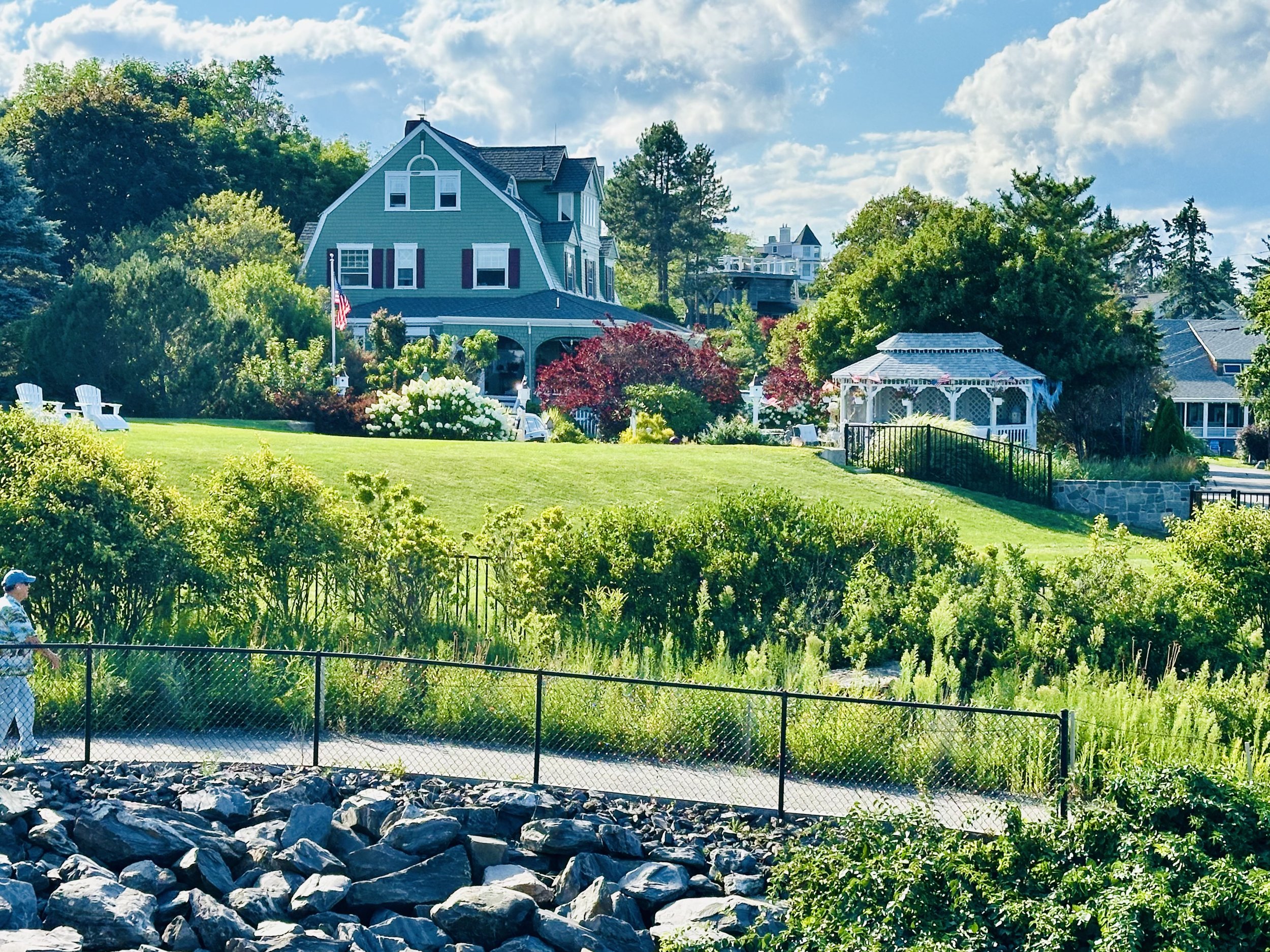 Home and yard on Marginal Way