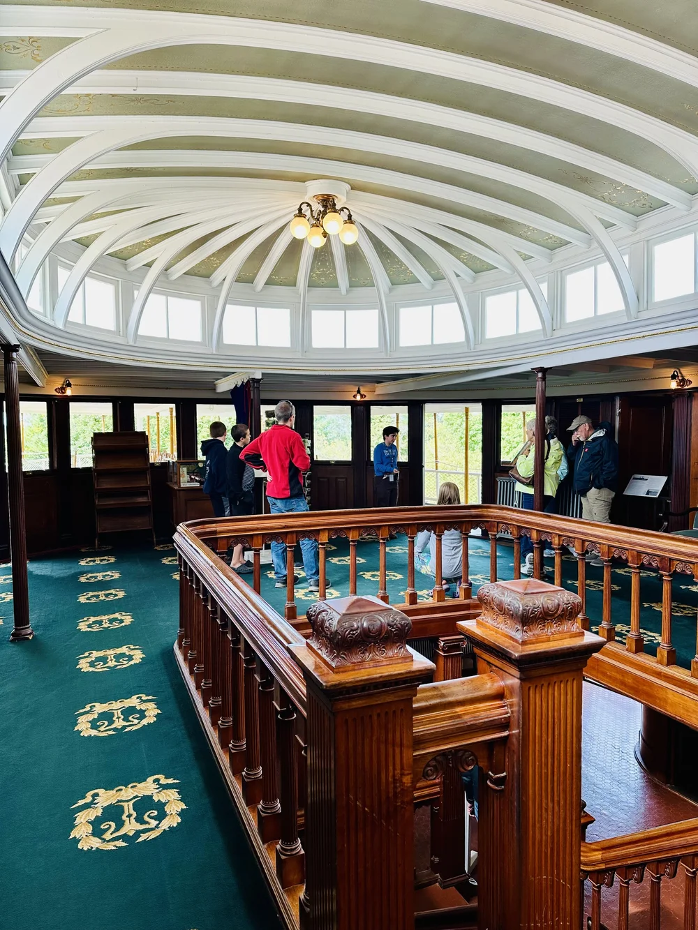 Saloon Deck - Forward Promenade