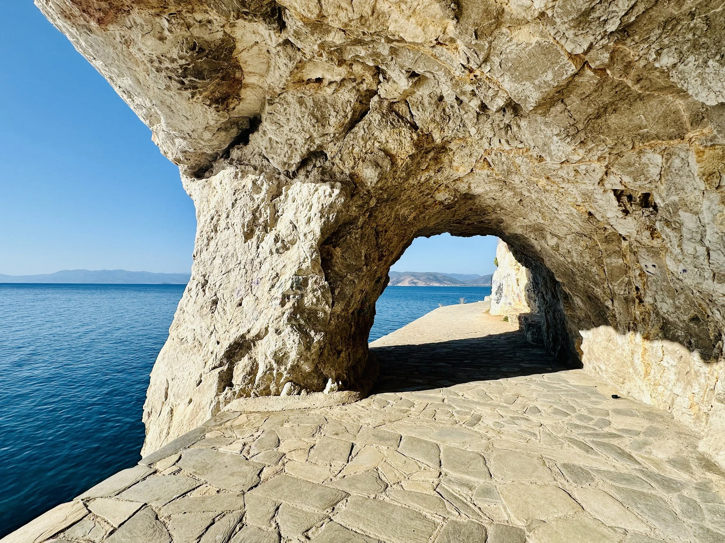 Arvanitia Promenade