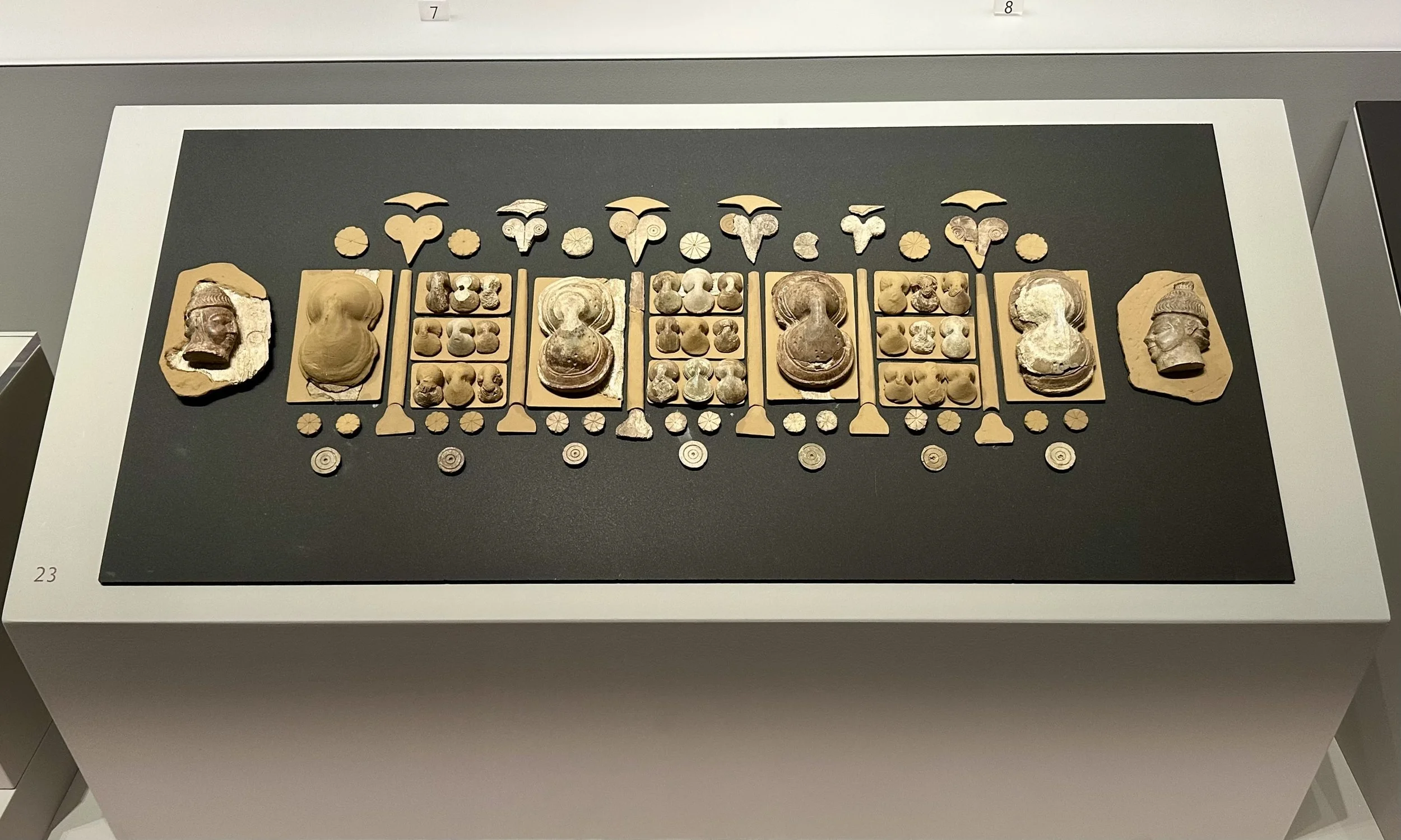 Hippopotamus tusk decorations, 1375-1250 BCE