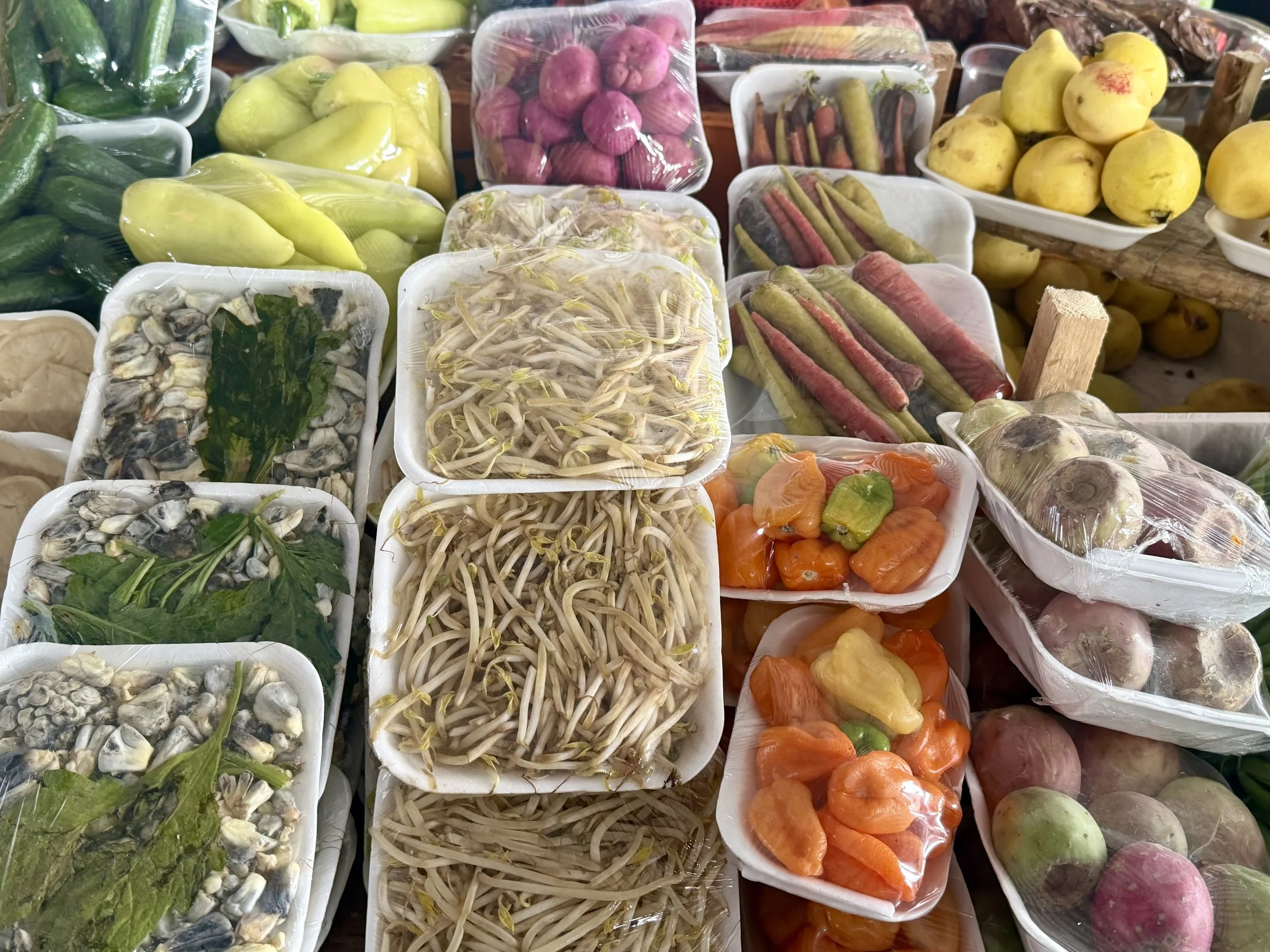 huitlacoche (far left)