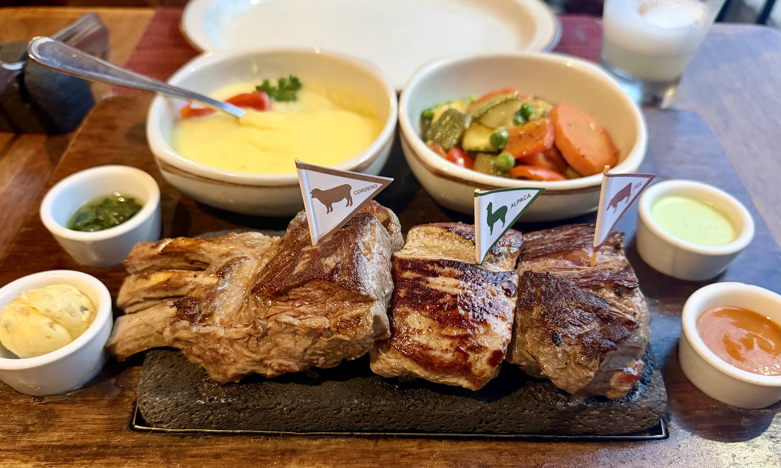 Trío especial de carnes