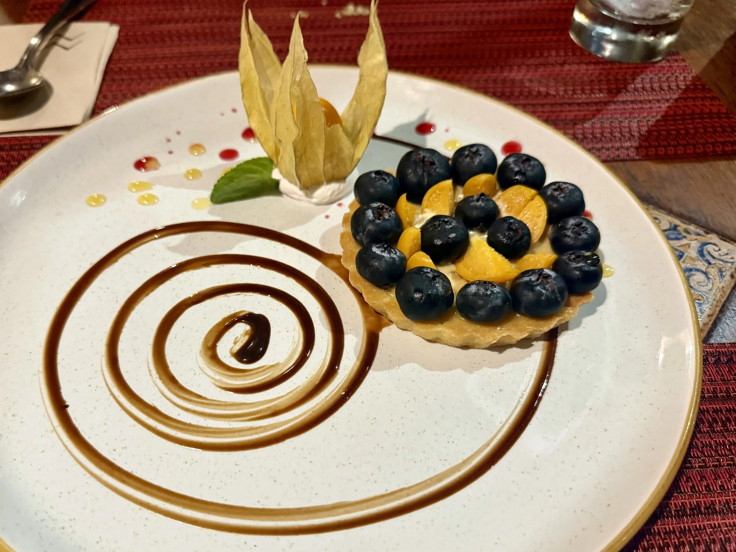 Tartaleta de arándanos y/o aguaymanto con crema 