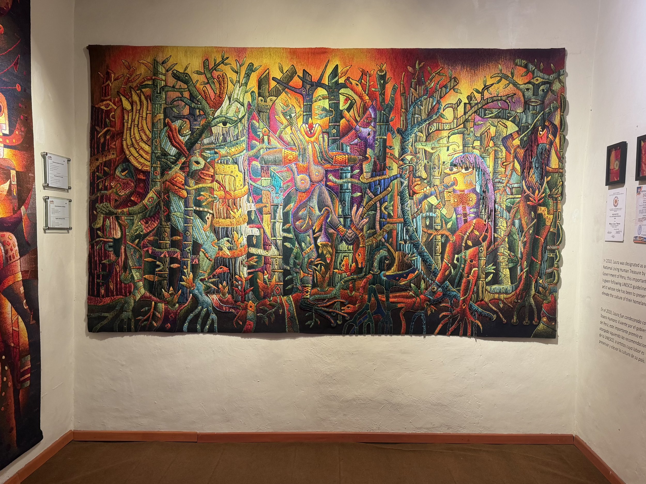 Alabanzas sagradas en la jungla (Holy praises in the jungle)