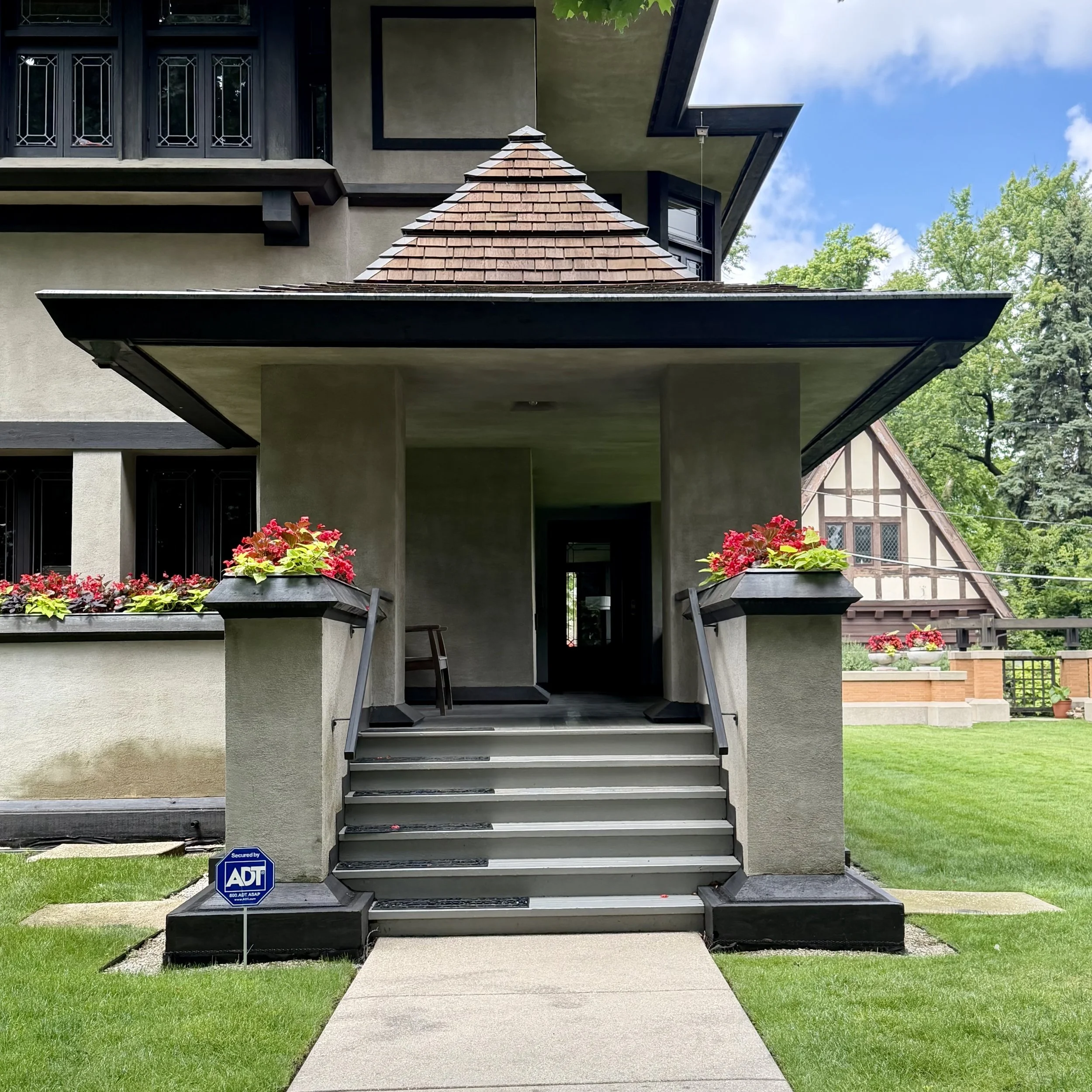 Robert R. Hills House, 1906