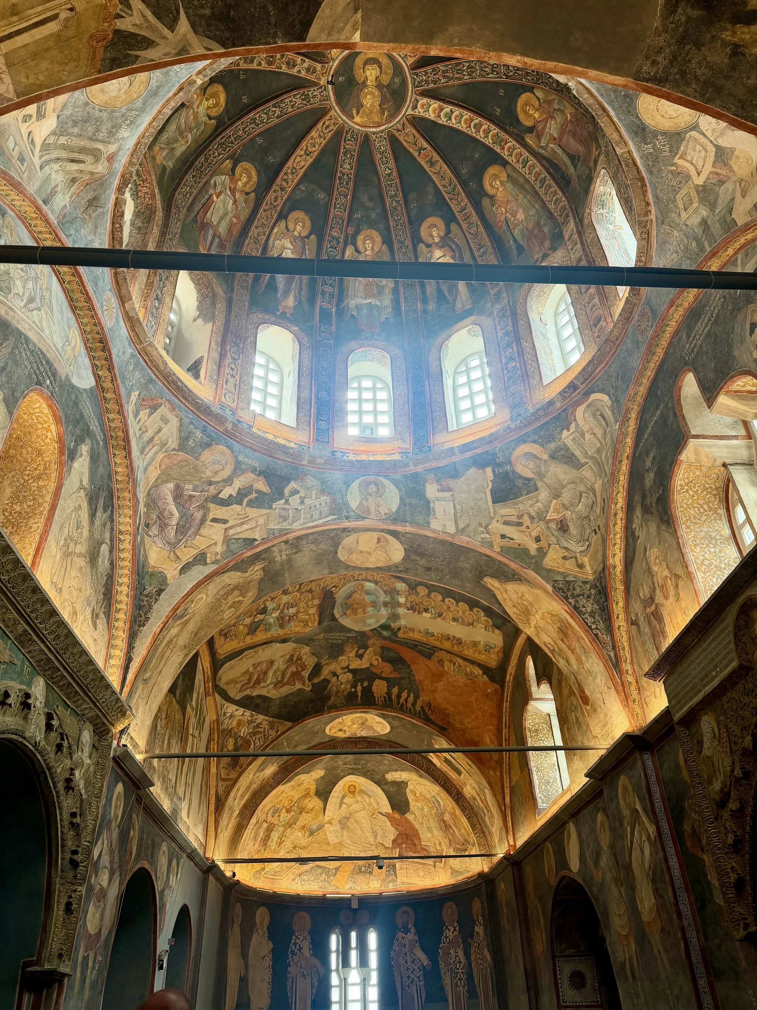 Side chapel