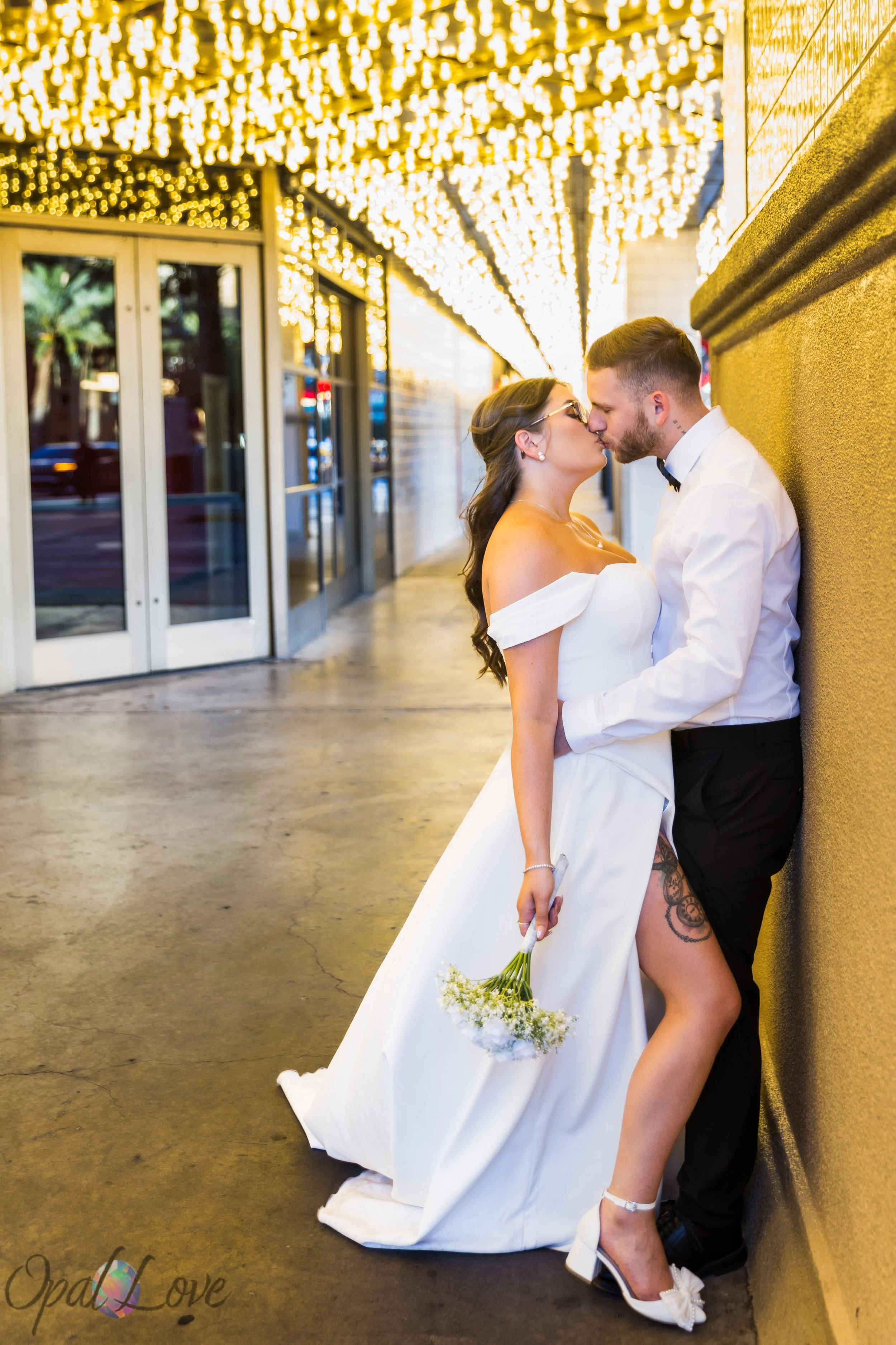 A Relaxed Vegas Wedding from Little White Wedding Chapel to Fremont Street
