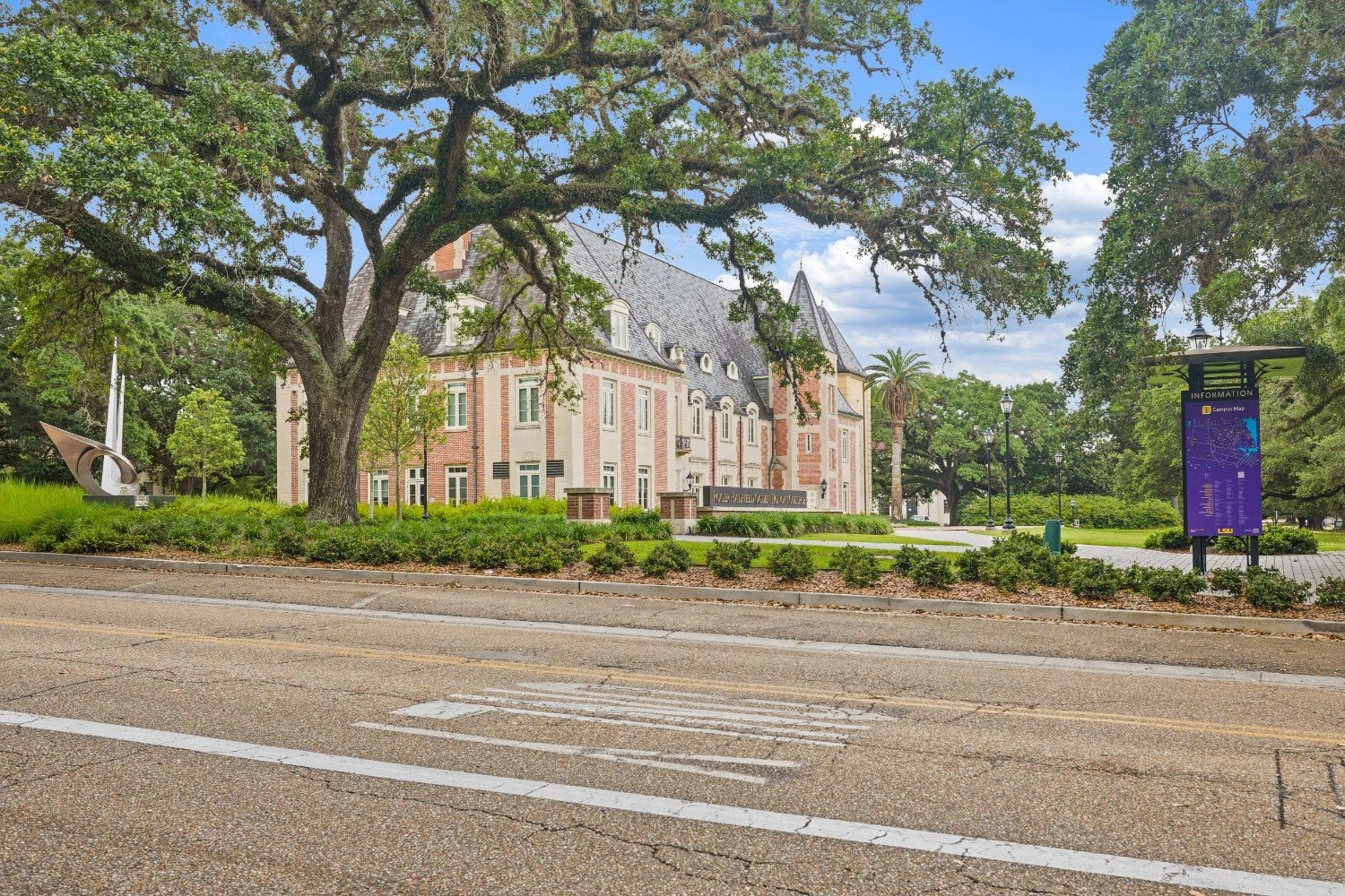Flora_FrenchHouse_BatonRouge_15.jpg