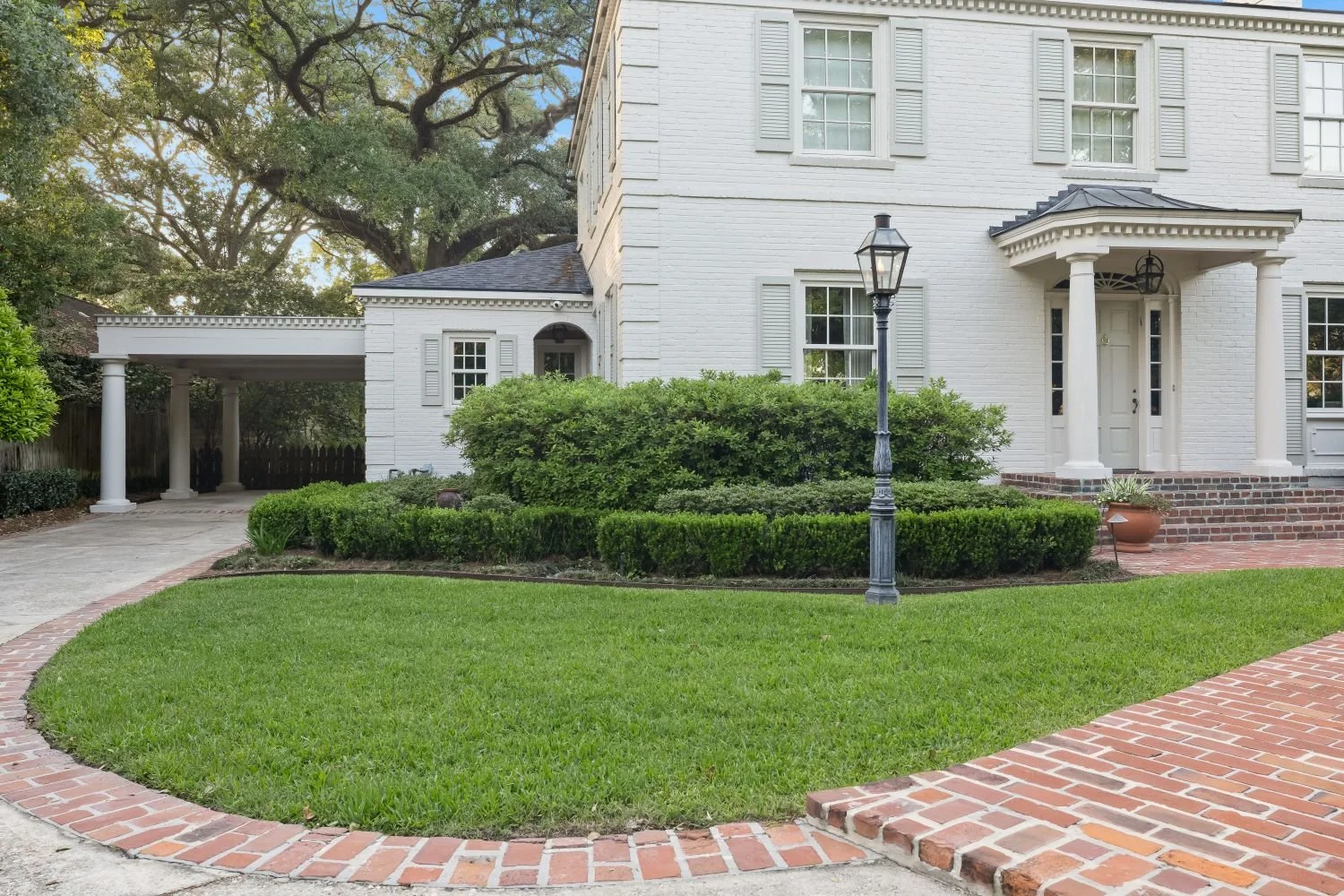Flora_Standford_Avenue_Residence_35.jpg